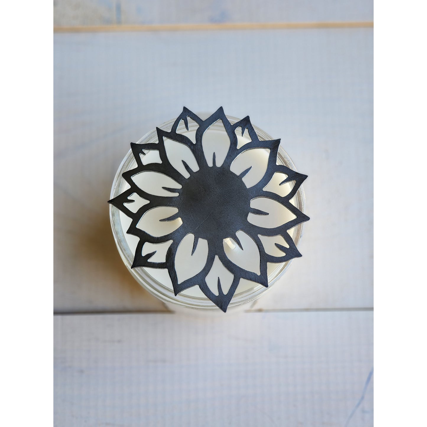 Sunflower Metal Candle Topper – Stylish Candle Lid for Jar Candles
