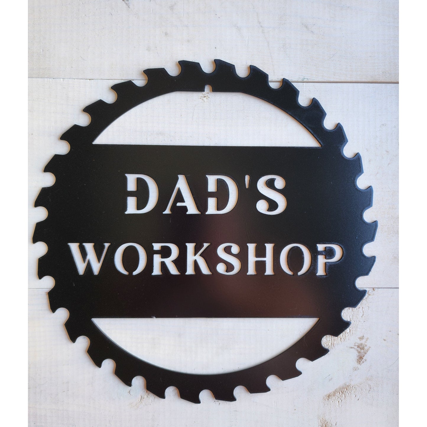 Saw Blade Workshop Sign – 12"Custom Name Metal Sign for Woodworkers & DIYers