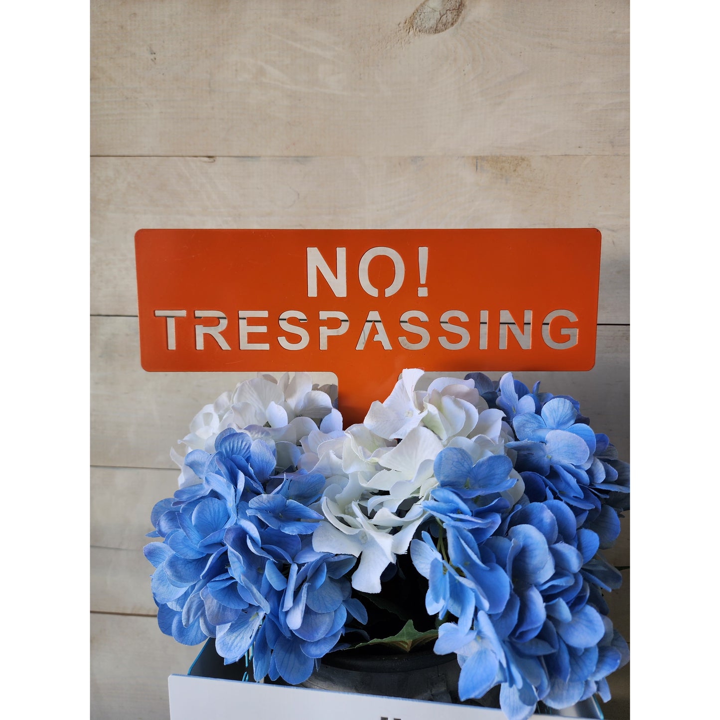 No Trespassing Metal Sign – Weatherproof Lawn & Garden Warning Sign