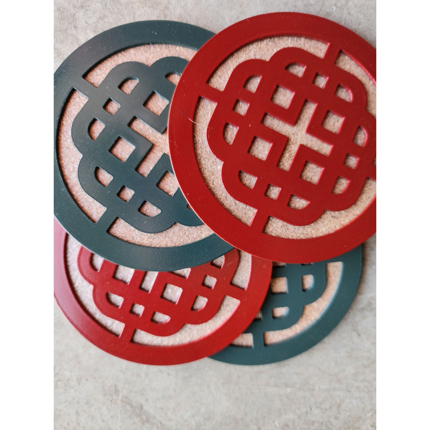 Celtic Knot Metal Coasters – Set of 4 | Irish Decor for Home & Gifts