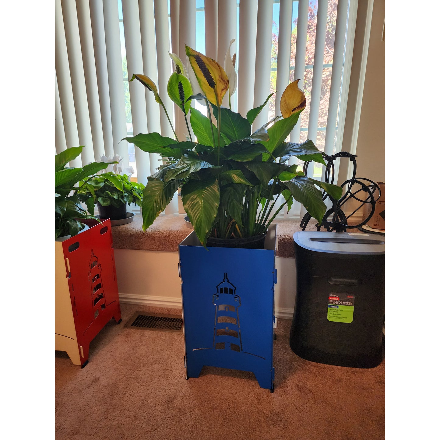 Collapsible Metal Plant Stand |12.5" x 12.5"x 20" high – Adjustable Height, Foldable Indoor & Outdoor Plant Holder