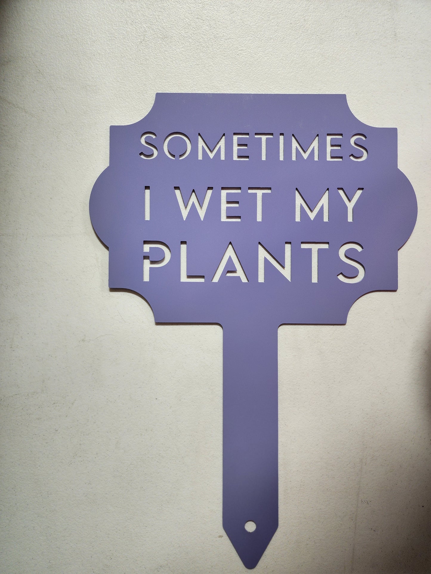 Funny Metal Garden Sign – "Sometimes I Wet My Plants" – Yard Stake