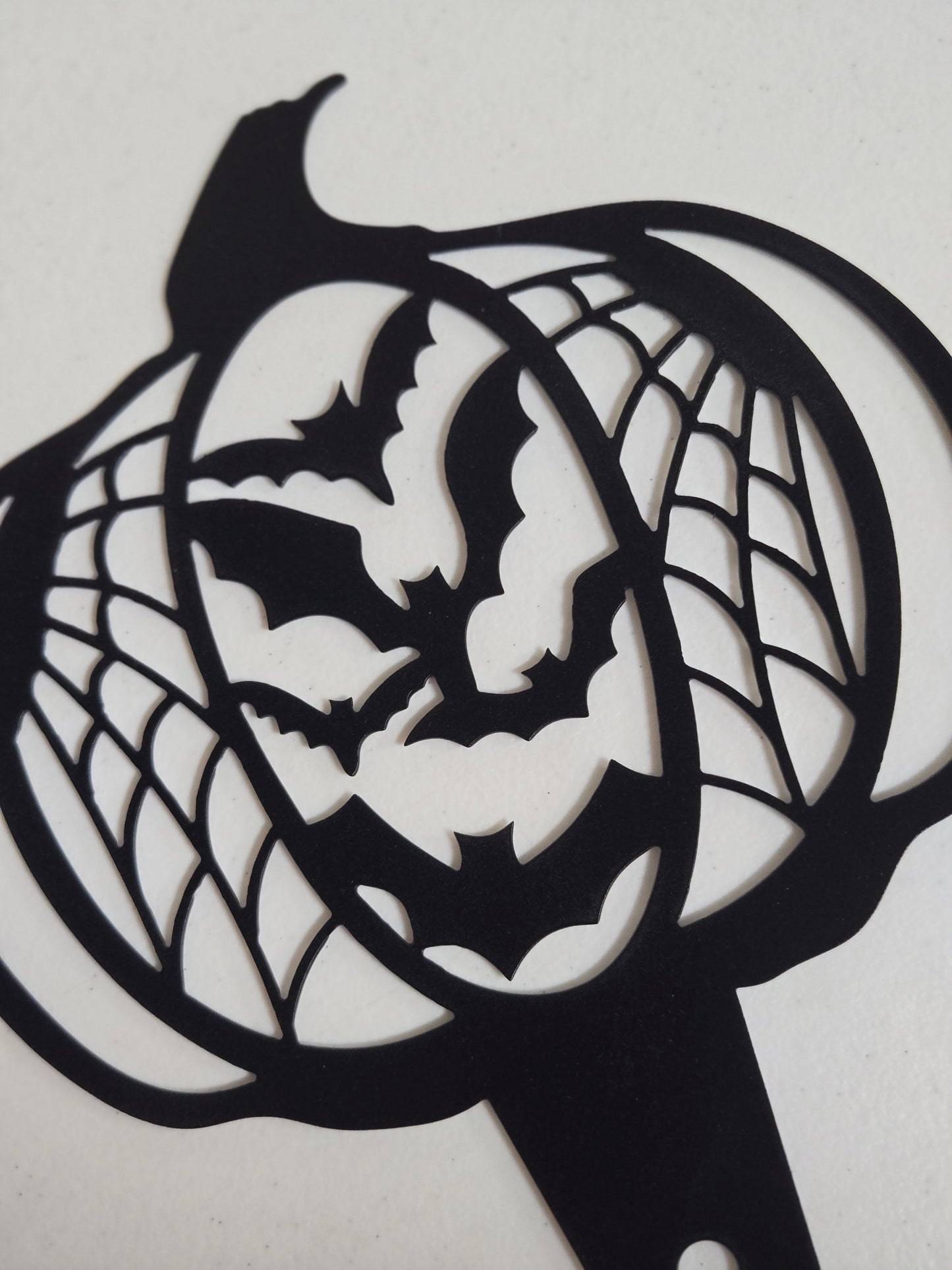 Halloween Pumpkin Bat Garden Stake – Spooky Metal Yard Decoration