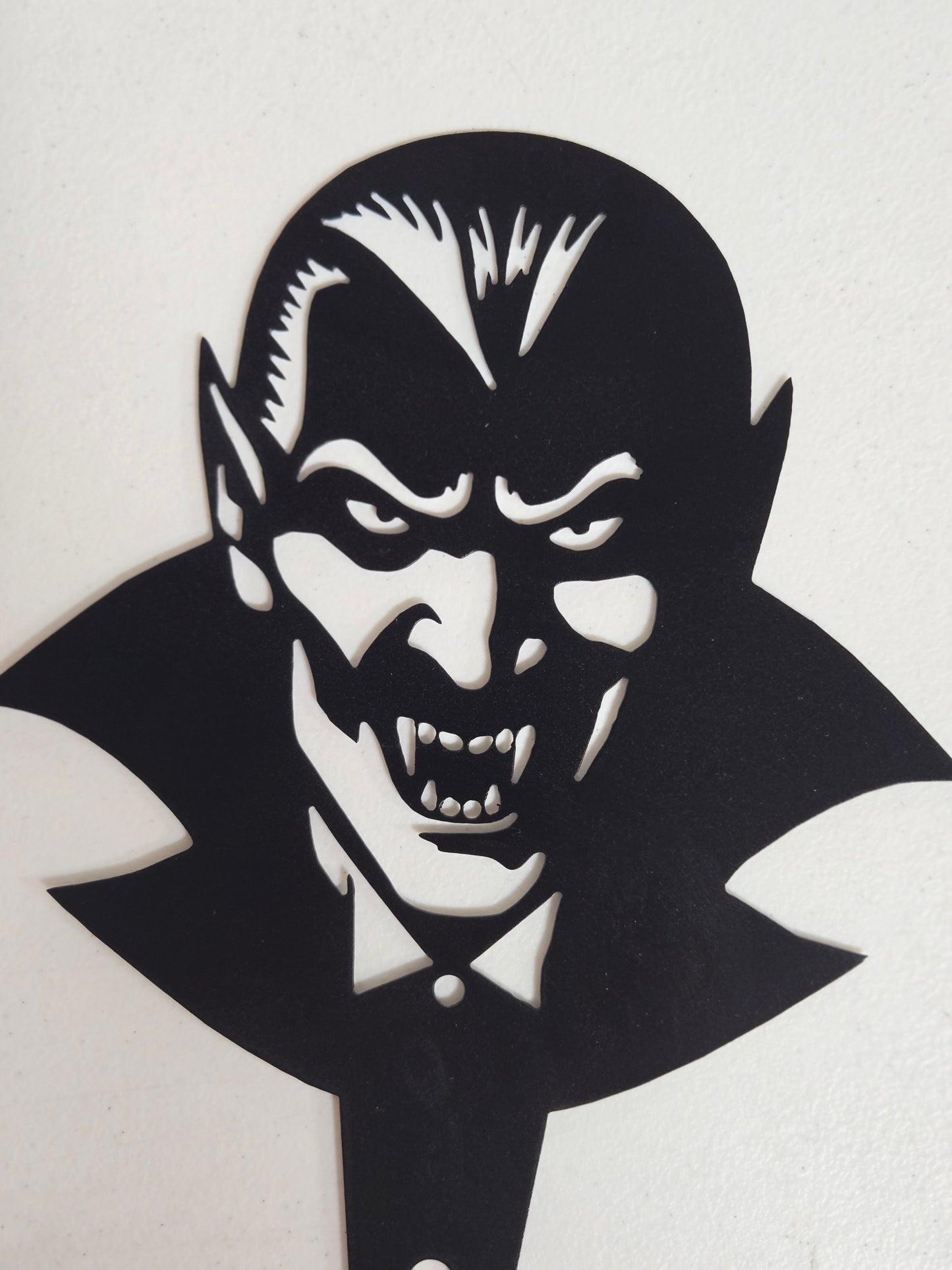 Dracula Metal Plant Stake – 6" Vampire Garden Decor for Halloween or Gothic Plant Lovers