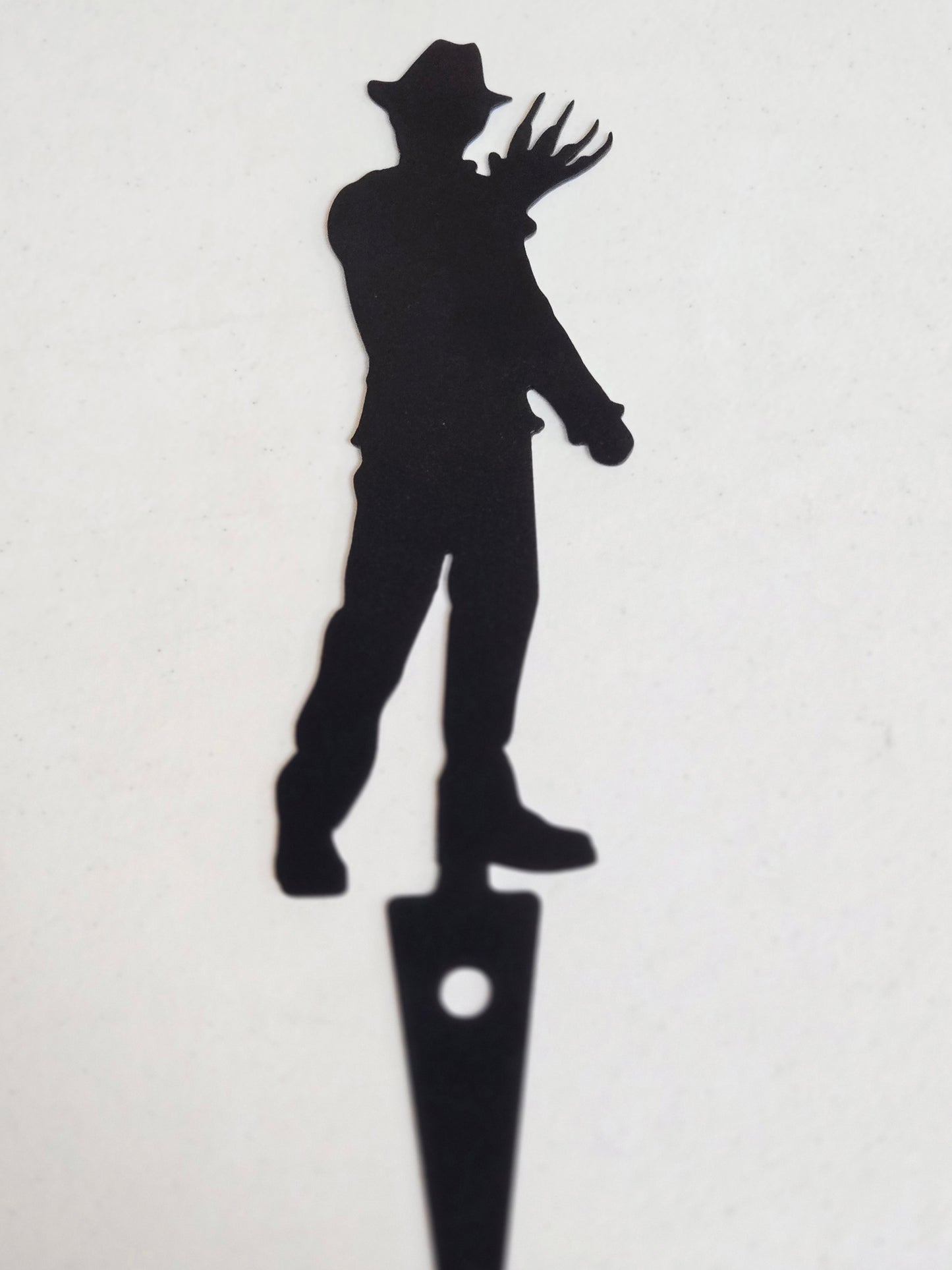 Horror Icon Silhouette Garden Stake – Metal Yard Decor Featuring 4 Slasher Legends