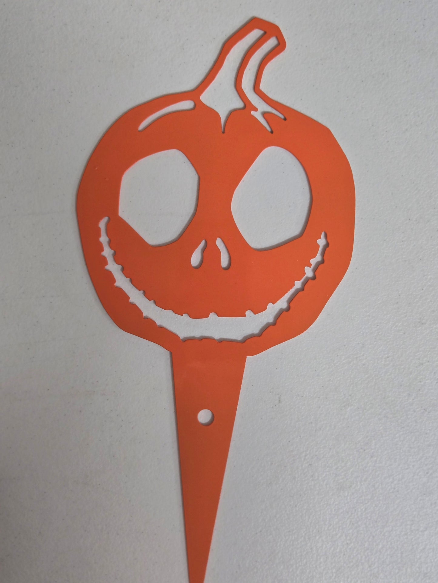 Skelly Pumpkin Metal Plant Stake – Halloween Garden & Planter Decor