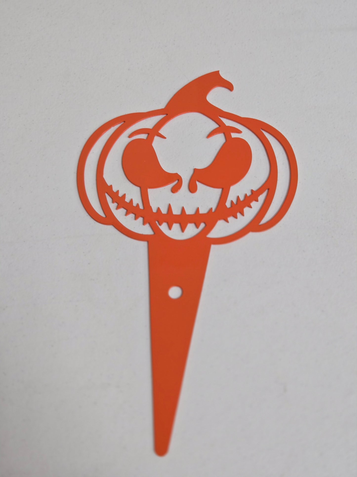Sinister Pumpkin Metal Garden Stake – Halloween Yard and Garden Decoration