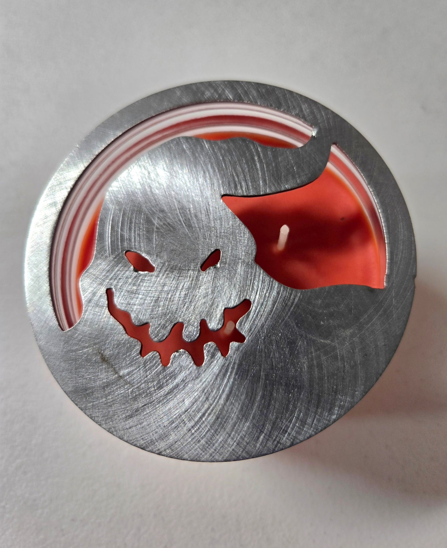 Oogie Boogie-Inspired Candle Topper – Decorative Metal Jar Candle Lid & Halloween Candle Accessory