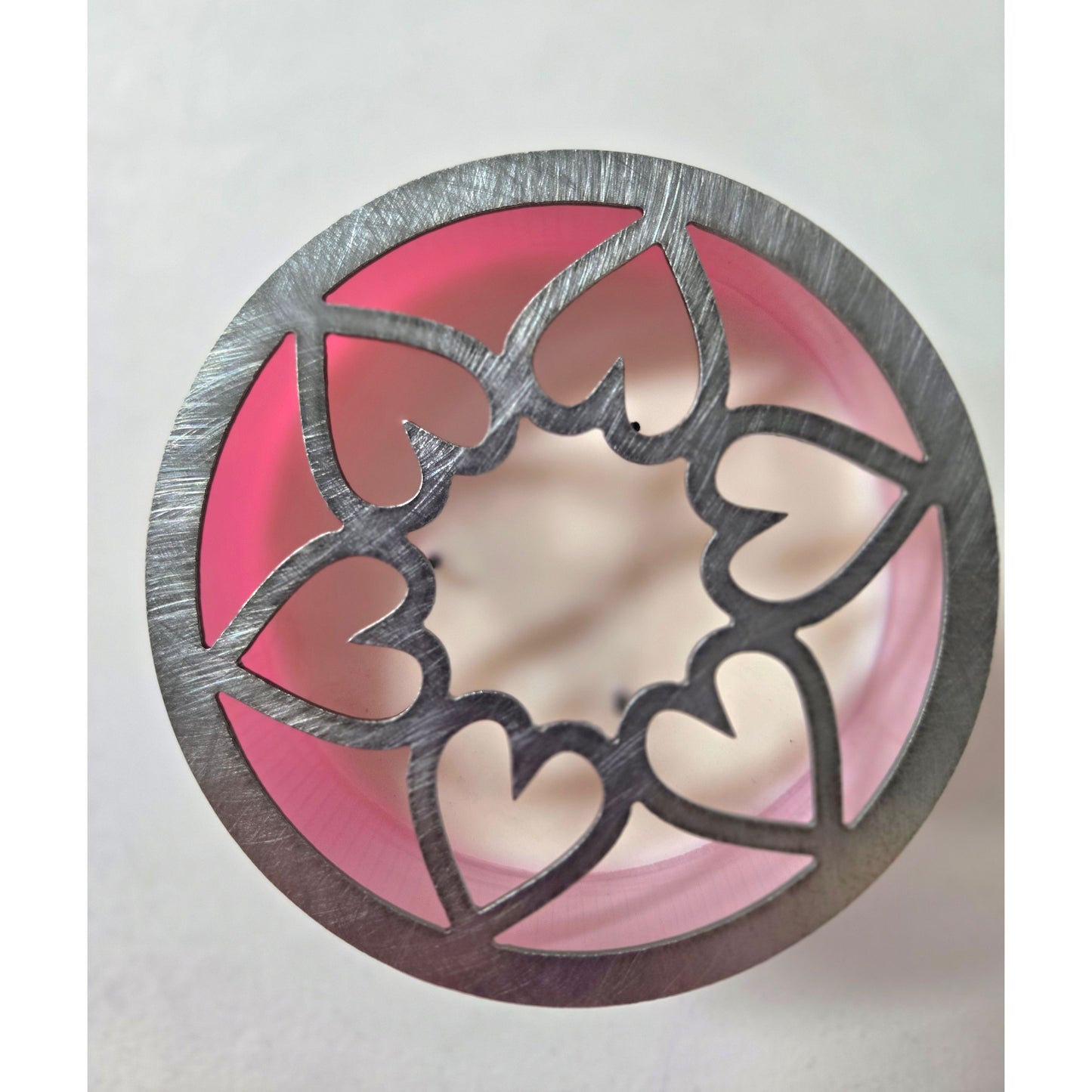 Circle of Hearts Candle Topper – Decorative Metal Jar Candle Lid & Romantic Candle Accessory