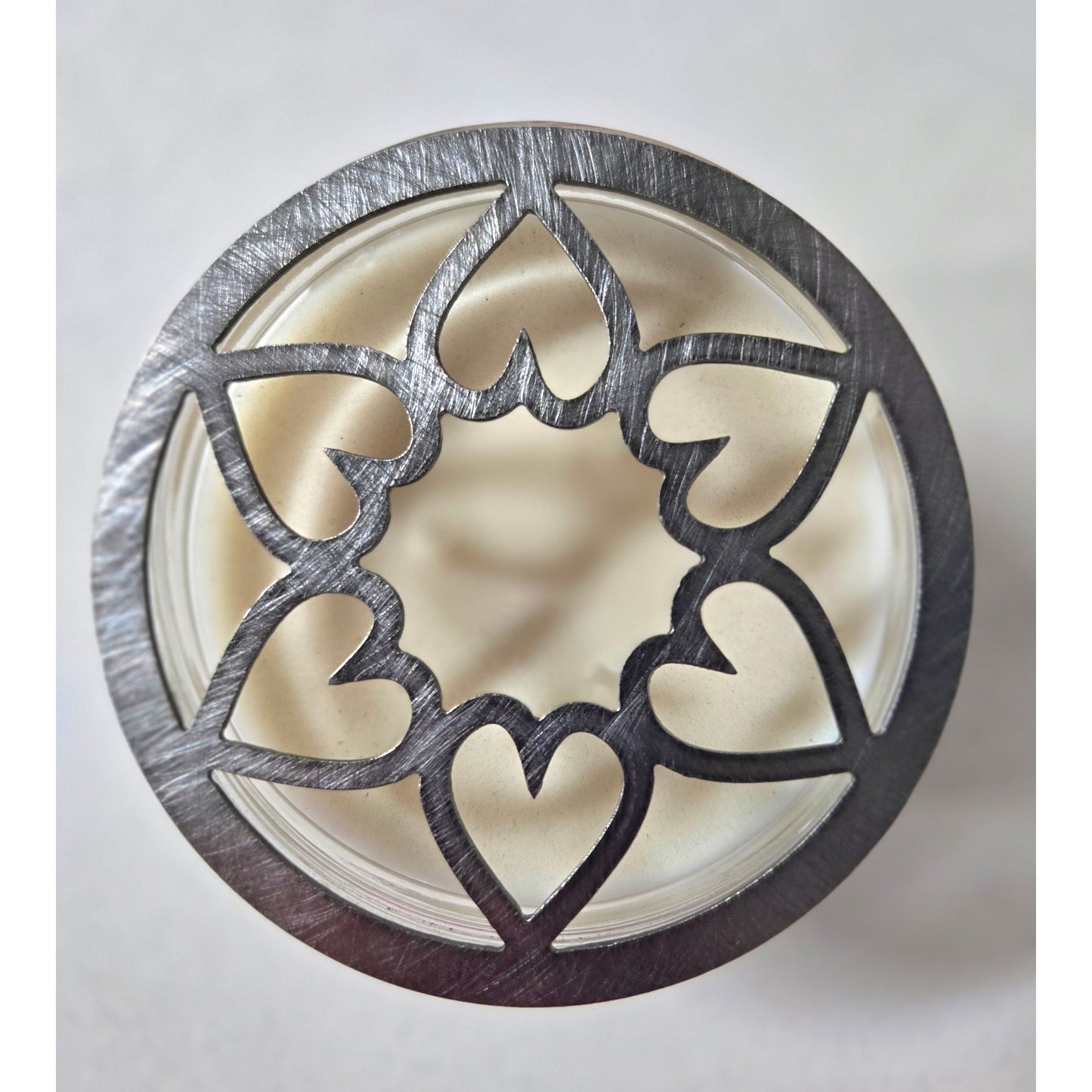 Circle of Hearts Candle Topper – Decorative Metal Jar Candle Lid & Romantic Candle Accessory