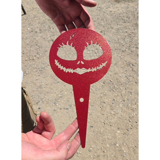 Sally-Inspired Garden Stake – Spooky Halloween Lawn Art Decor