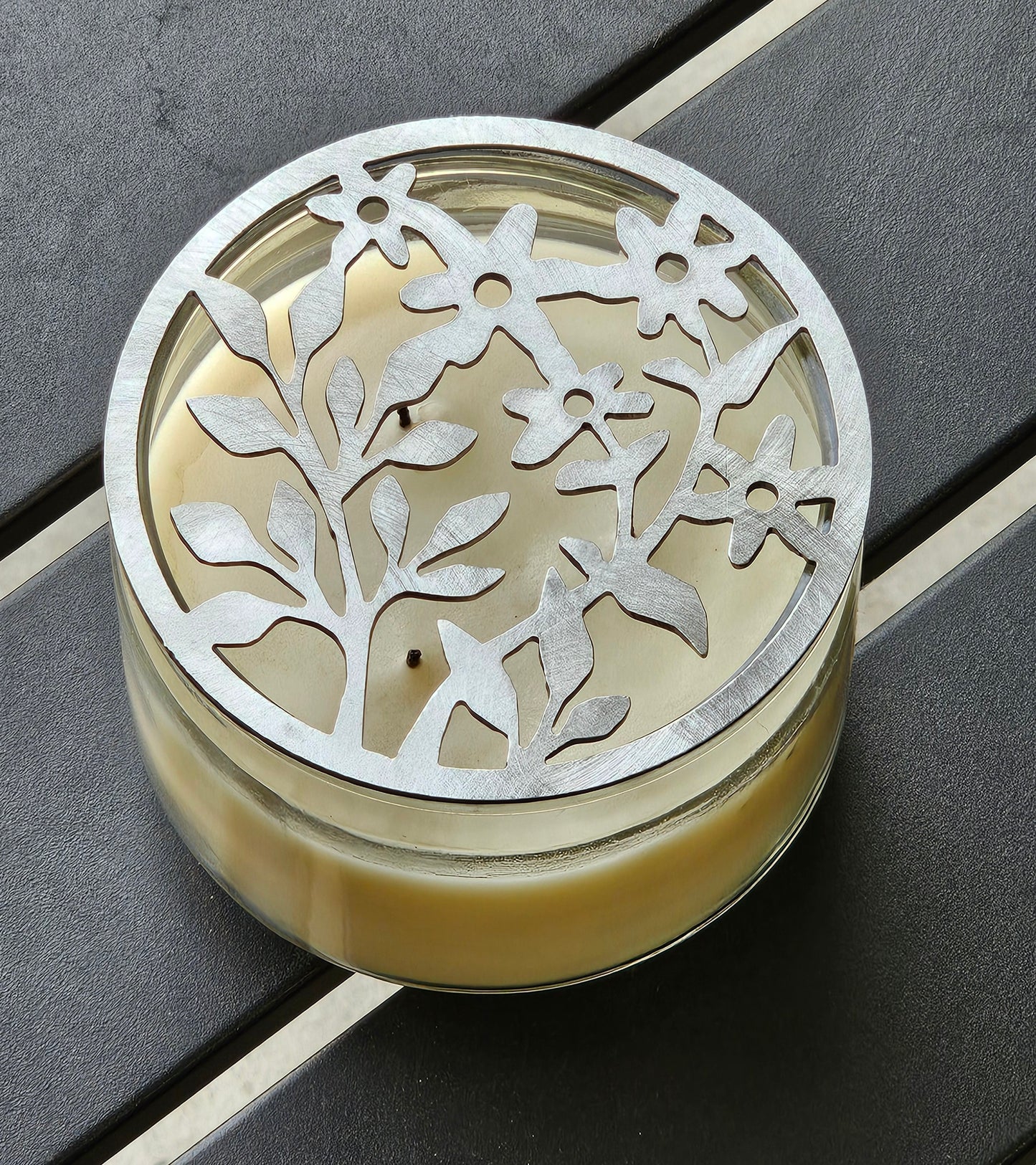 Wildflower Garden Candle Topper – Vibrant Floral Candle Decoration