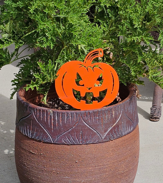 Grinning Jack-O'-Lantern Pumpkin Garden Stake – Orange Metal Halloween Decor