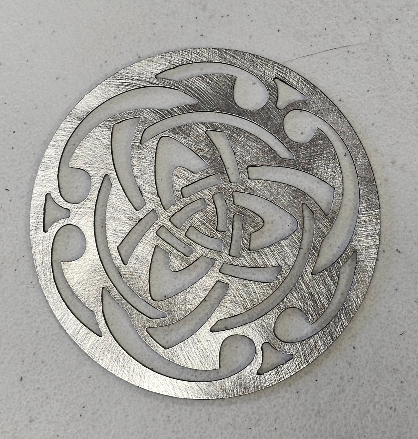 Celtic Candle Topper Lid – Decorative Metal or Black Ceramic Candle Cover, Multiple Sizes, Gift for Candle Lovers