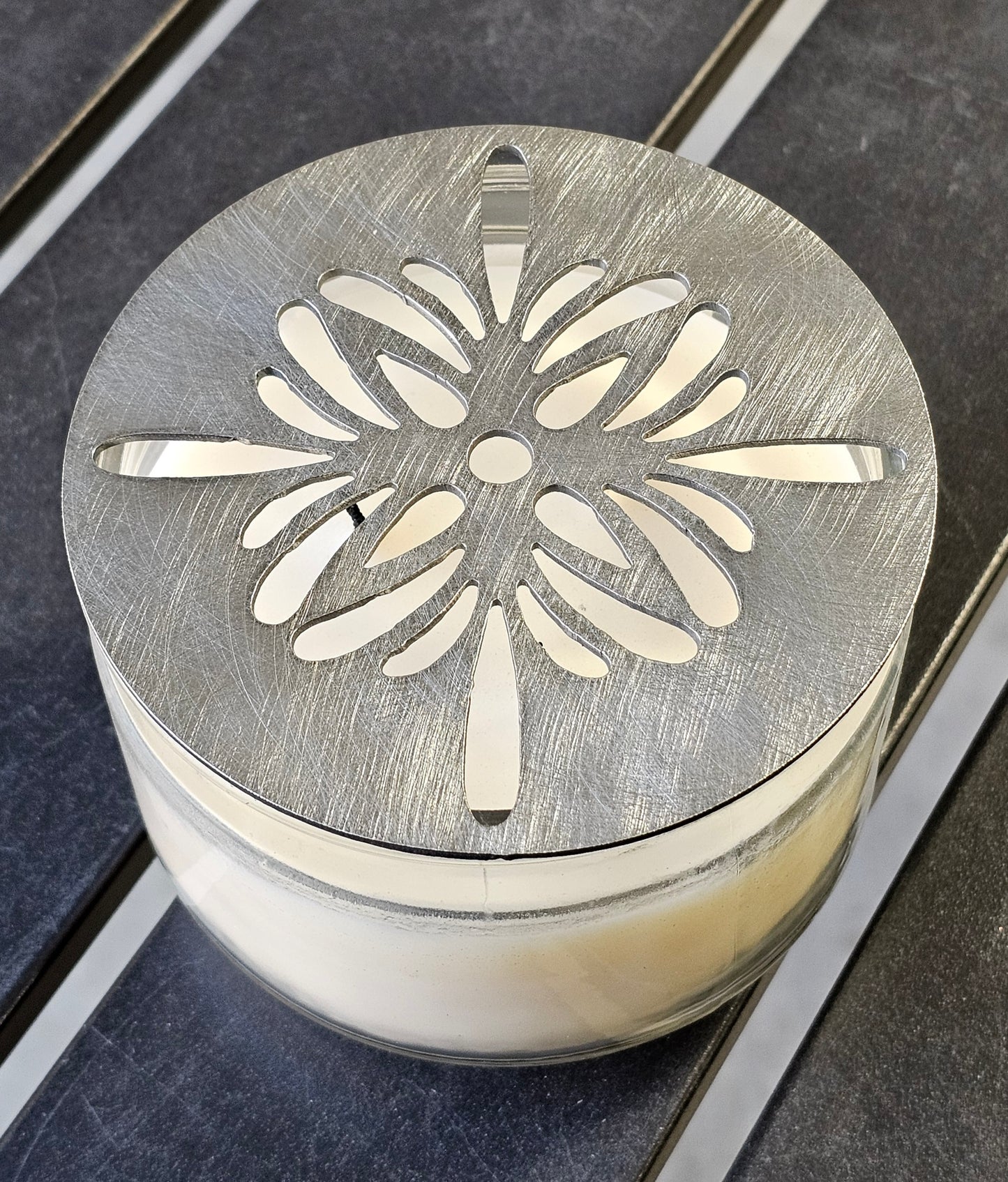 Radiant Petal Candle Topper – Floral Metal Candle Lid for Jar Candles | Decorative Candle Accessory for Even Burn & Home Décor