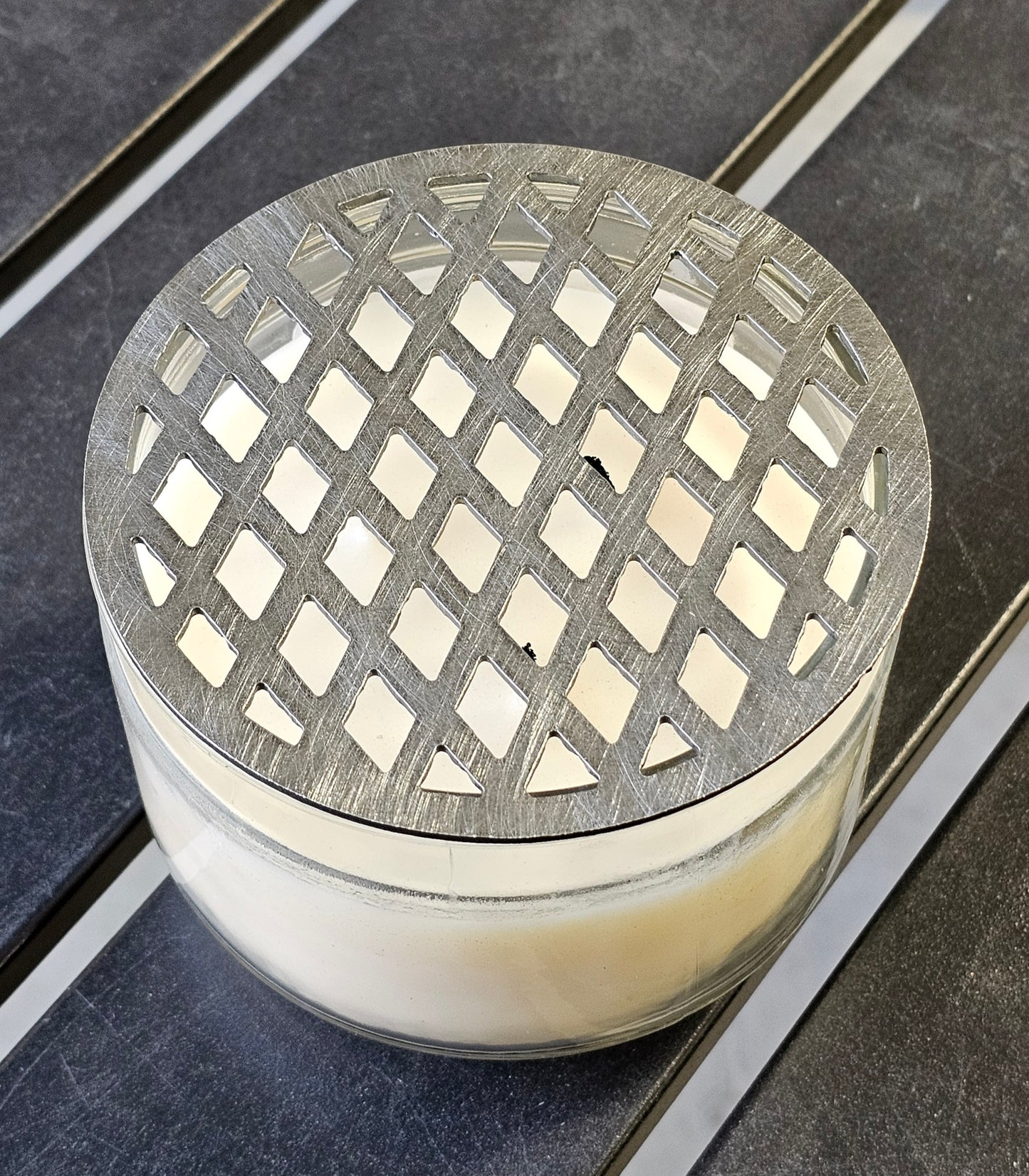 Diamond Lattice Metal Candle Topper – Geometric Jar Candle Accessory