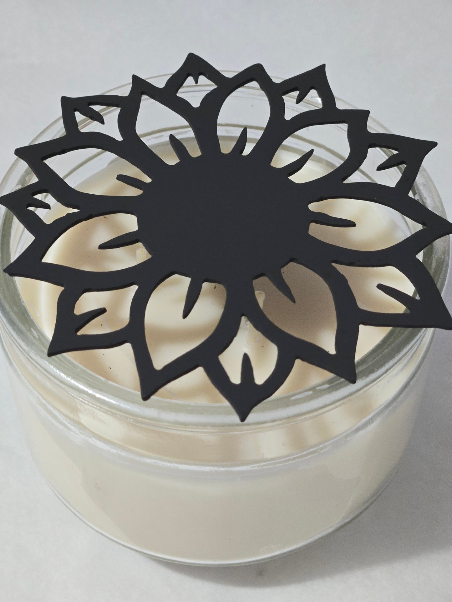 Sunflower Metal Candle Topper – Stylish Candle Lid for Jar Candles