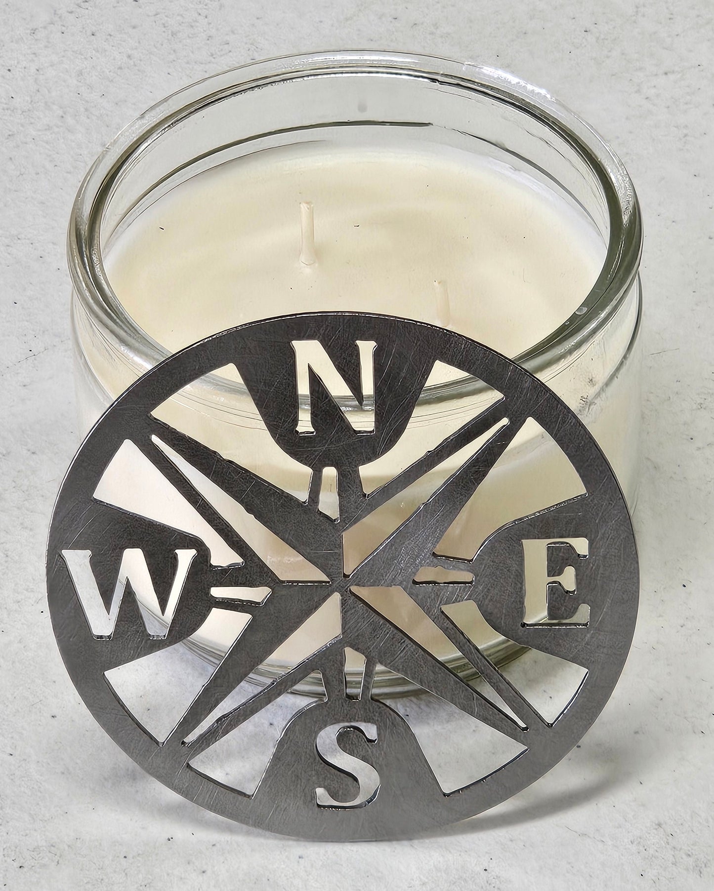 Iron Compass Candle Topper – Rustic Metal Jar Candle Lid for Farmhouse, Nautical & Cabin Decor