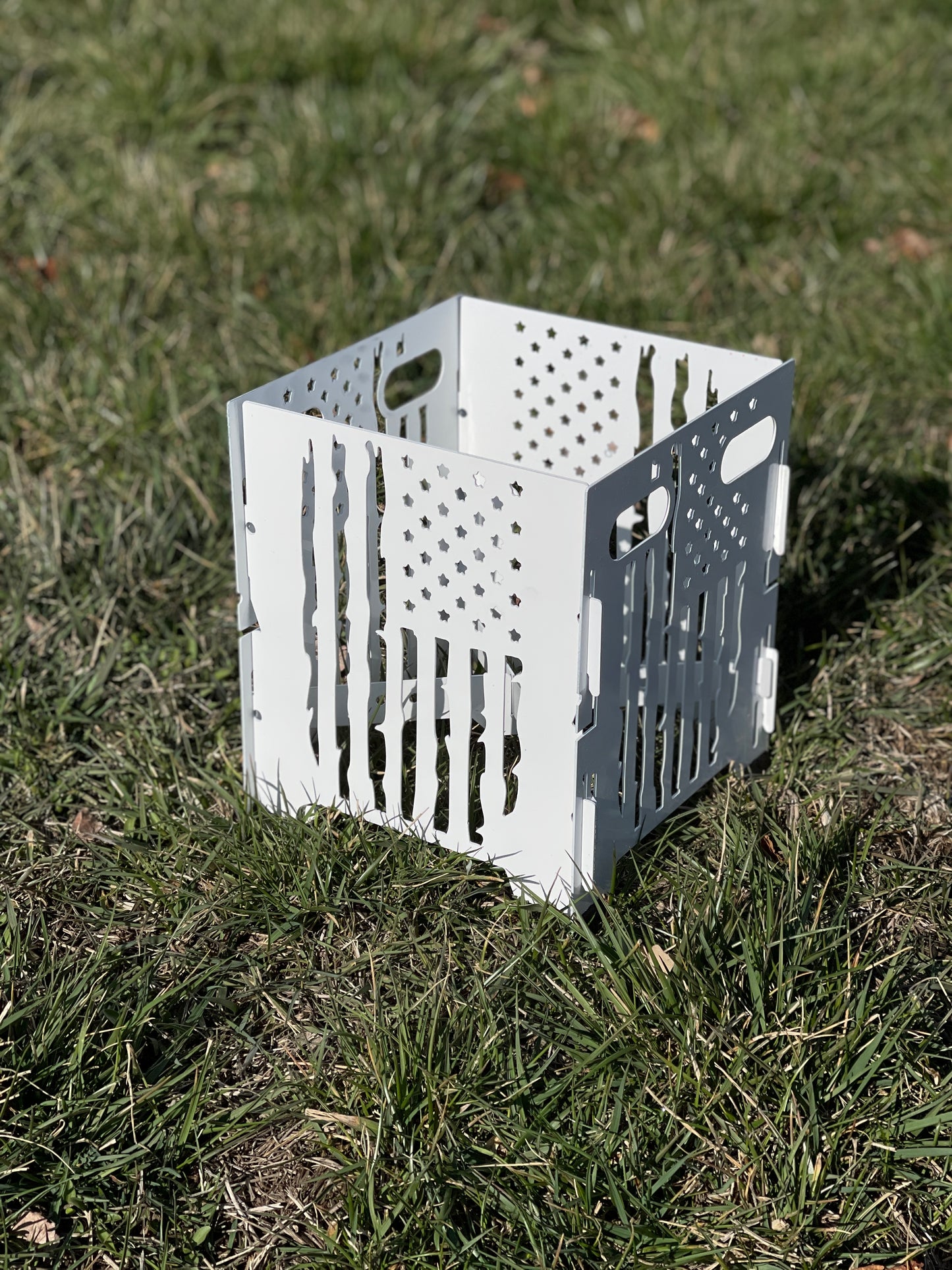 Collapsible Plant Stand Metal | 12.5" x 12.5"x 20" high