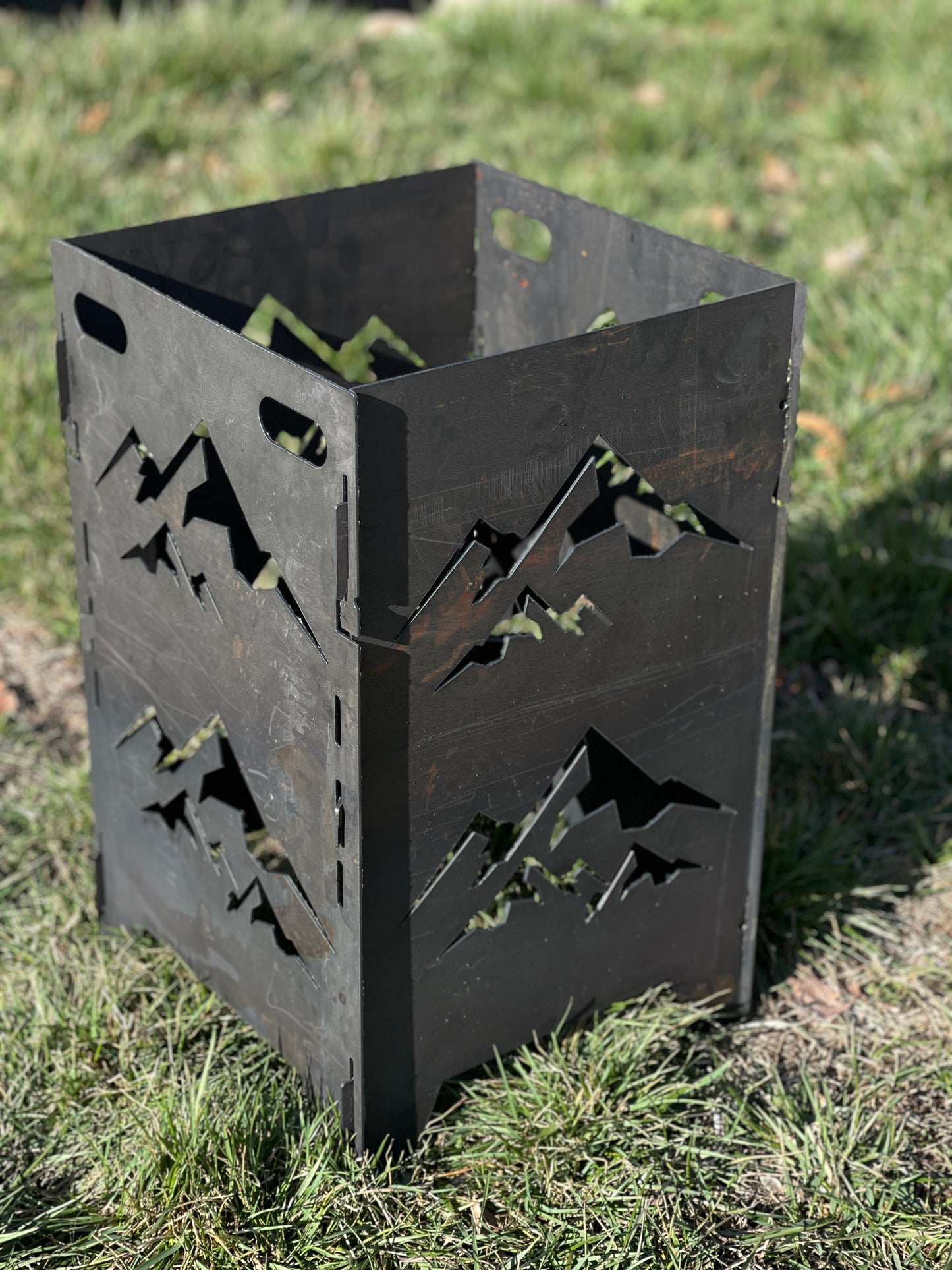 Collapsible Plant Stand Metal | 12.5" x 12.5"x 20" high