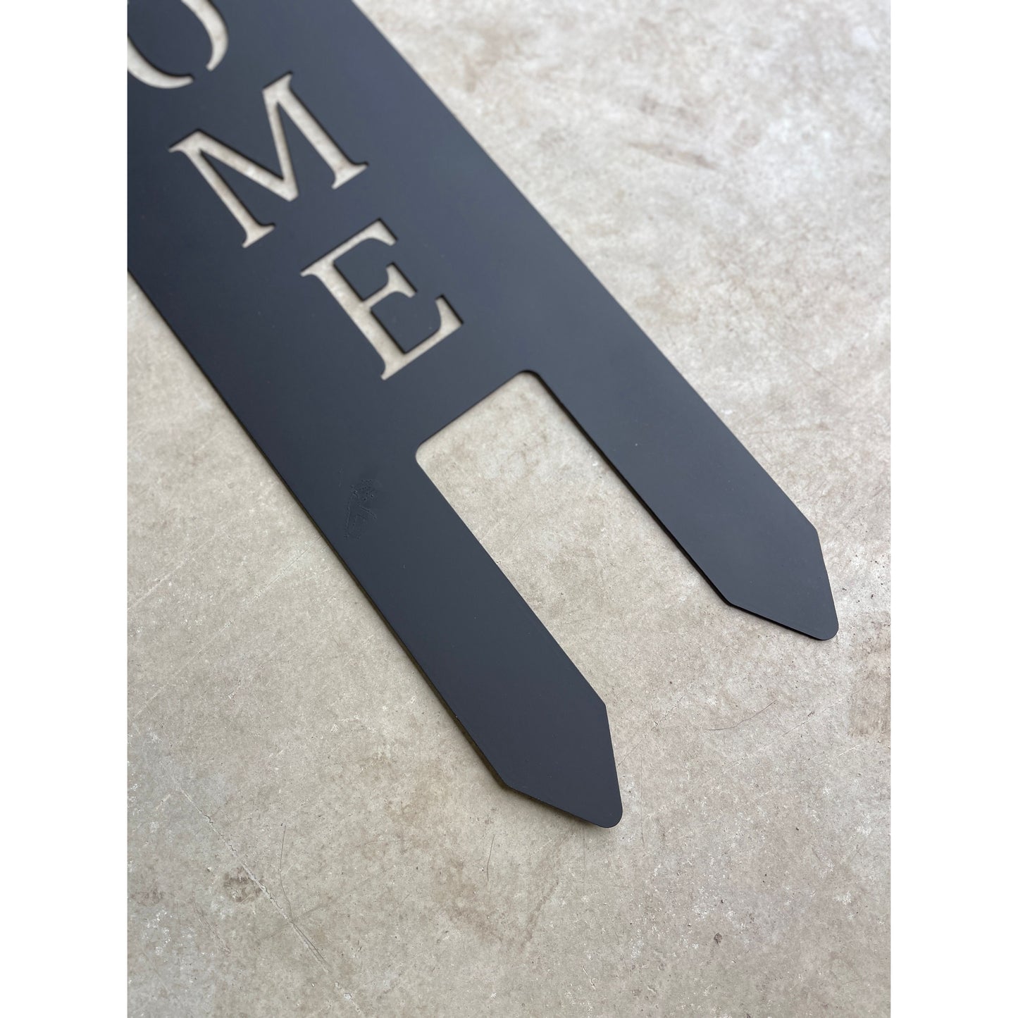 Welcome Metal Lawn Sign – Outdoor Yard Decor for Garden, Pathway, or Porch