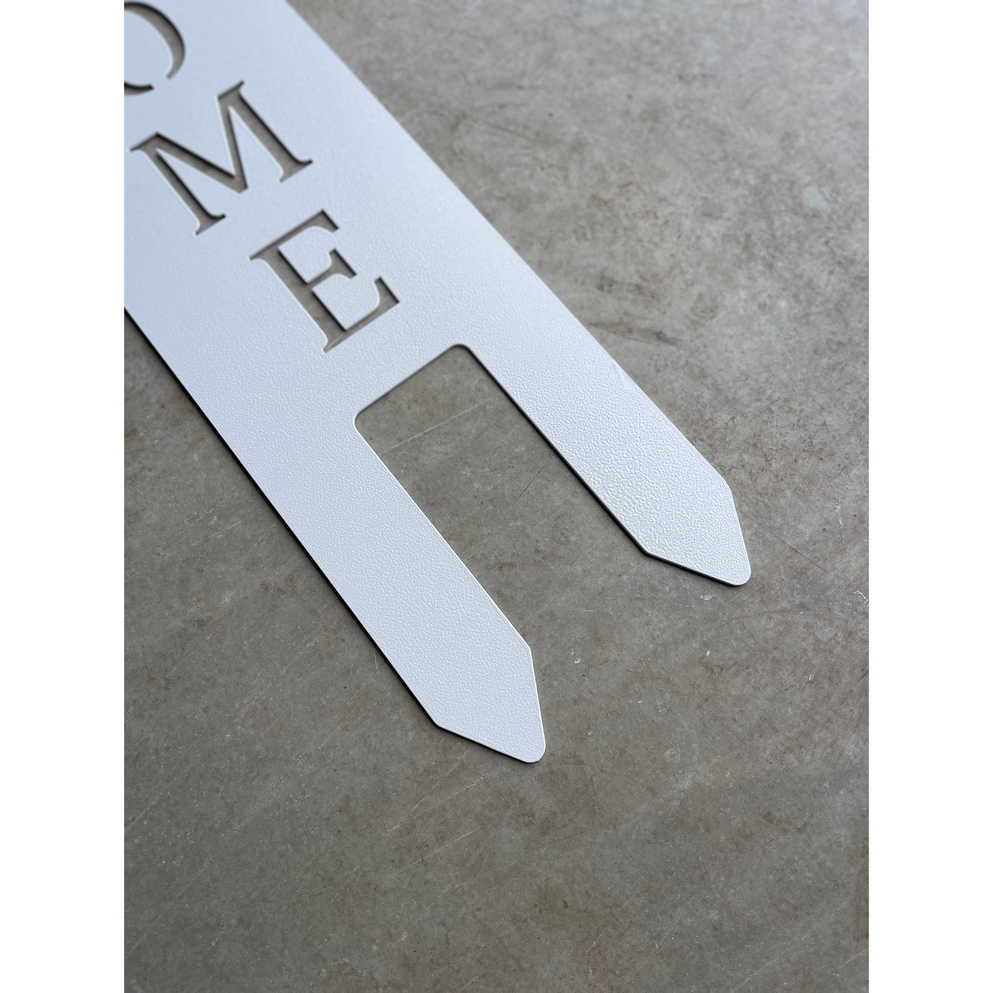 Welcome Metal Lawn Sign – Outdoor Yard Decor for Garden, Pathway, or Porch
