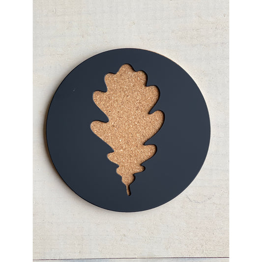 Oak Leaf Metal Coasters Set of 4 – Nature-Inspired Drink Coasters for Rustic or Fall Decor