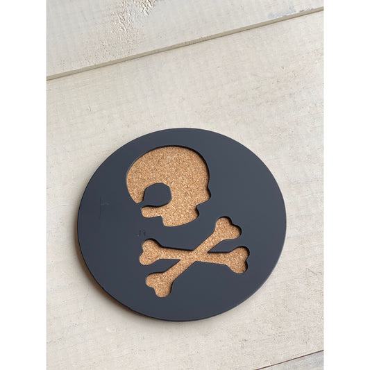 Skull and Crossbones Metal Coasters Set of 4 – Gothic Drink Coasters for Halloween or Pirate Decor