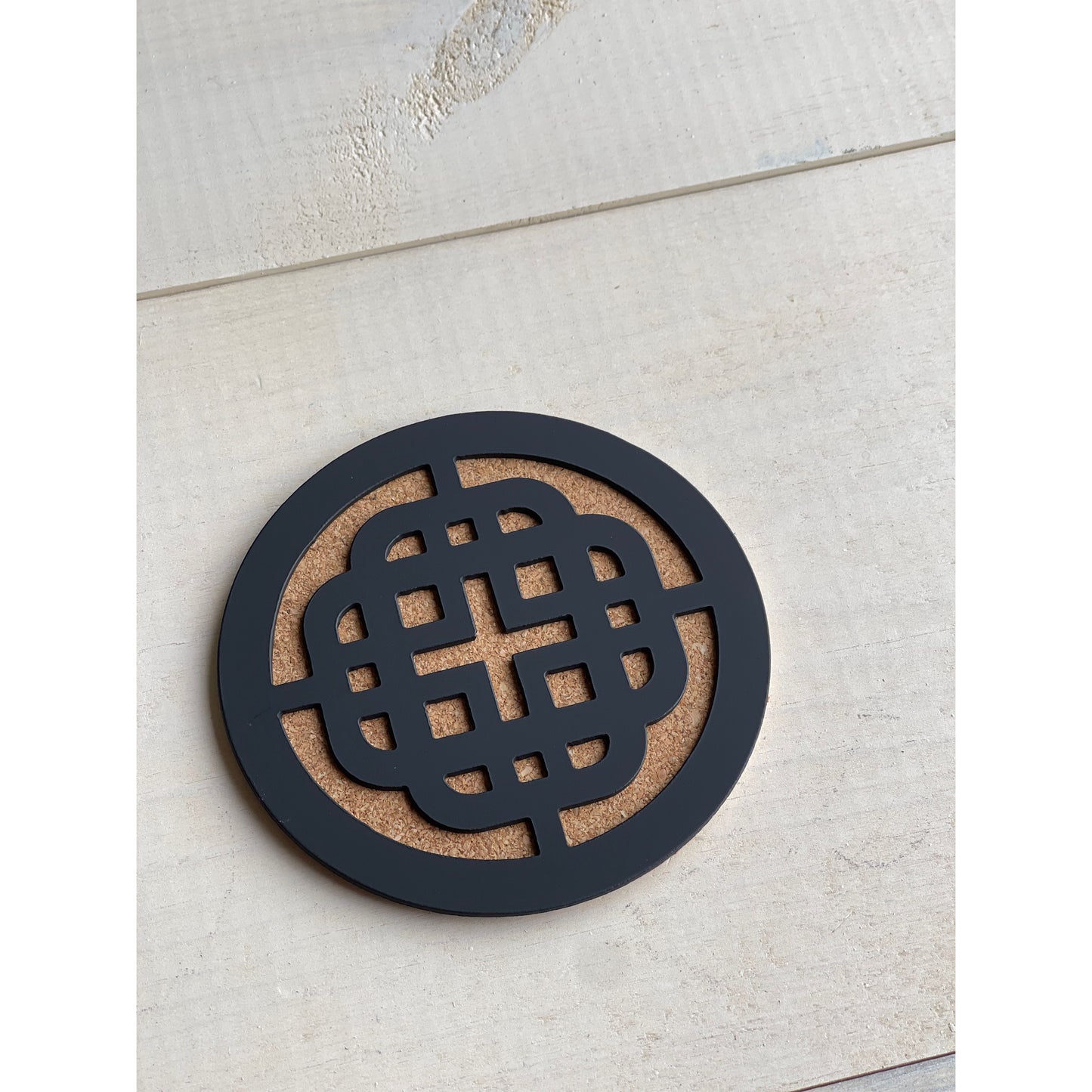 Celtic Knot Metal Coasters – Set of 4 | Irish Decor for Home & Gifts
