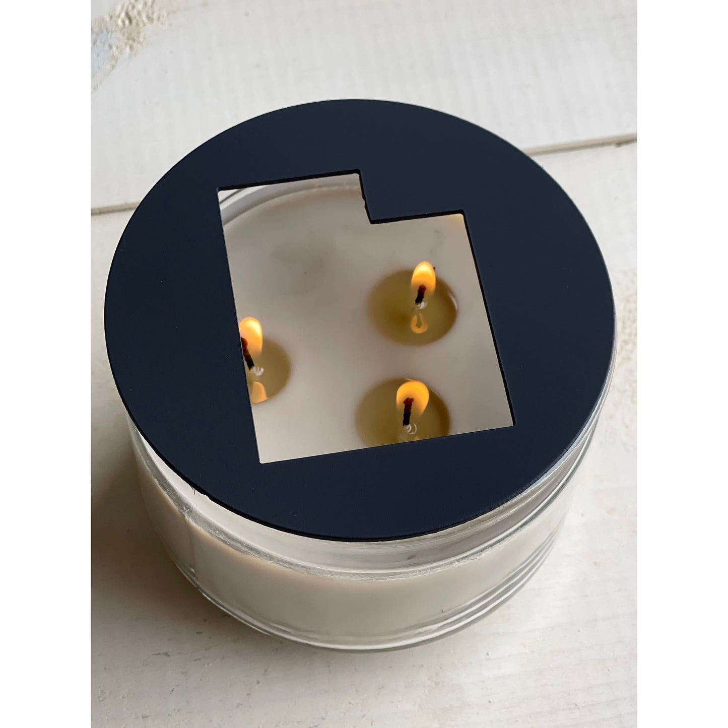 State-Shaped Metal Candle Topper – Decorative Jar Candle Lid