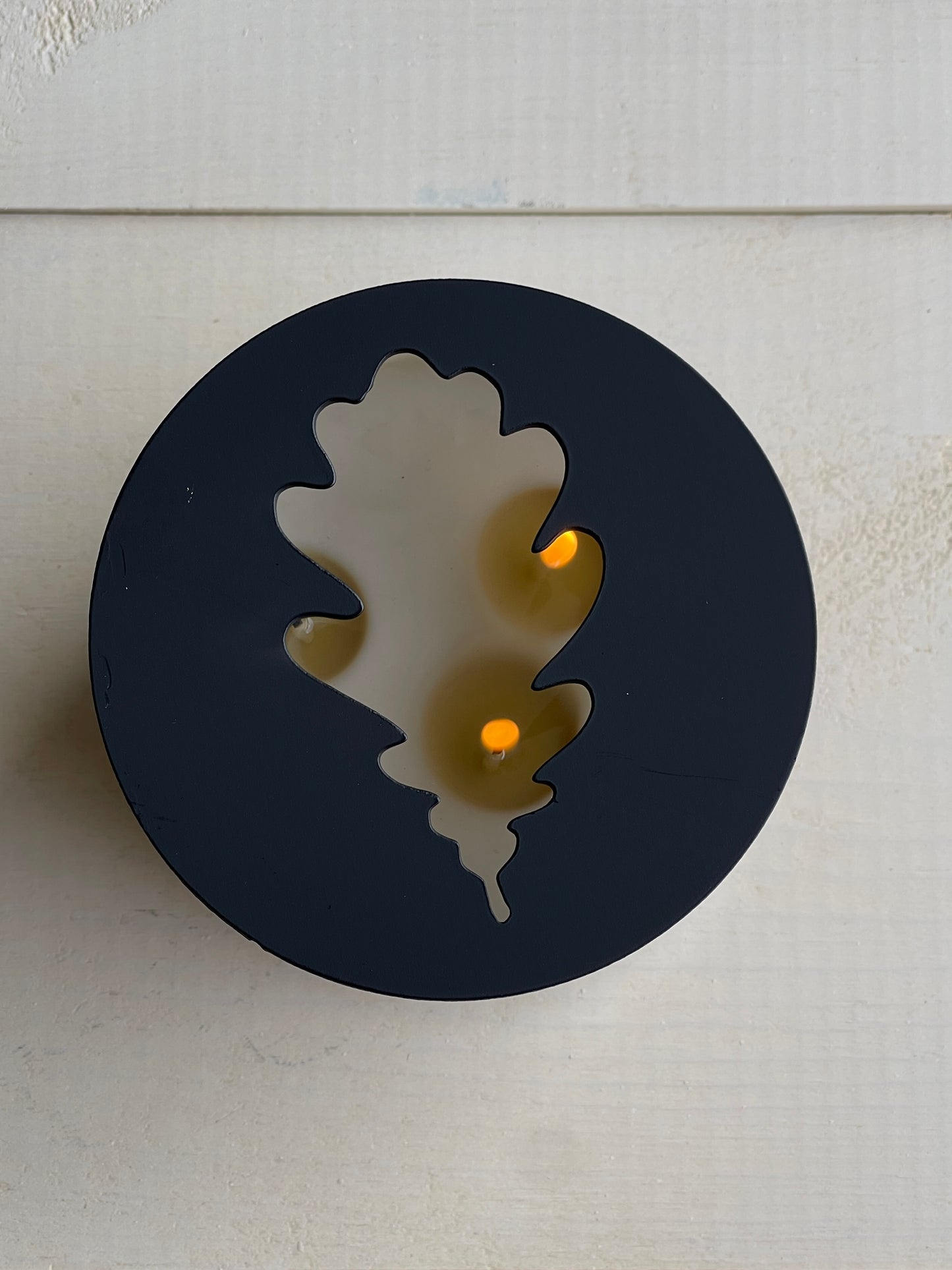Oak Leaf Metal Candle Topper - black - 4"