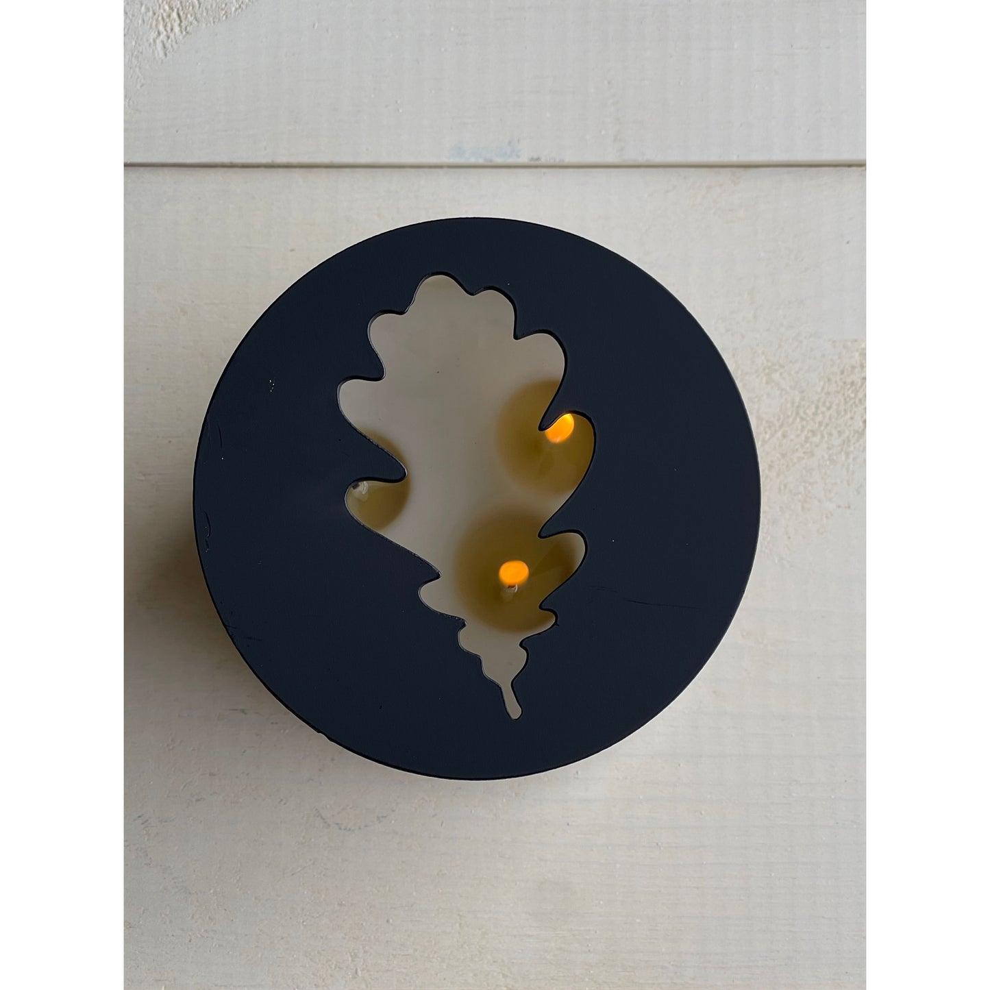 Rustic Oak Leaf Candle Topper – Decorative Metal Candle Topper