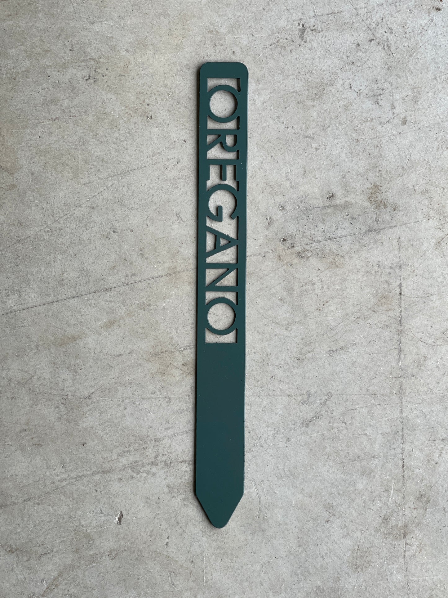 Metal Garden Stakes - Painted Hunter Green