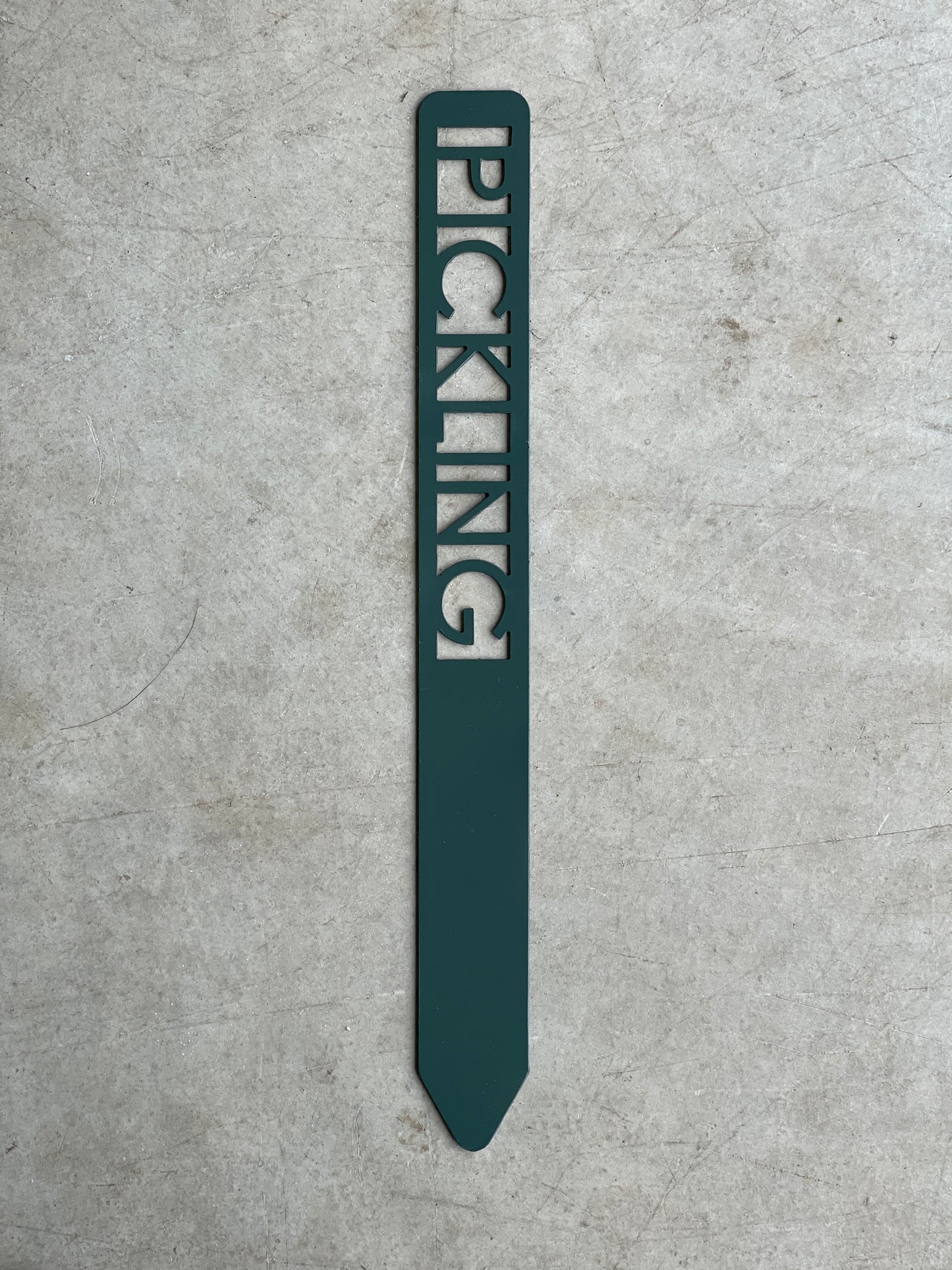 Metal Garden Stakes - Painted Hunter Green