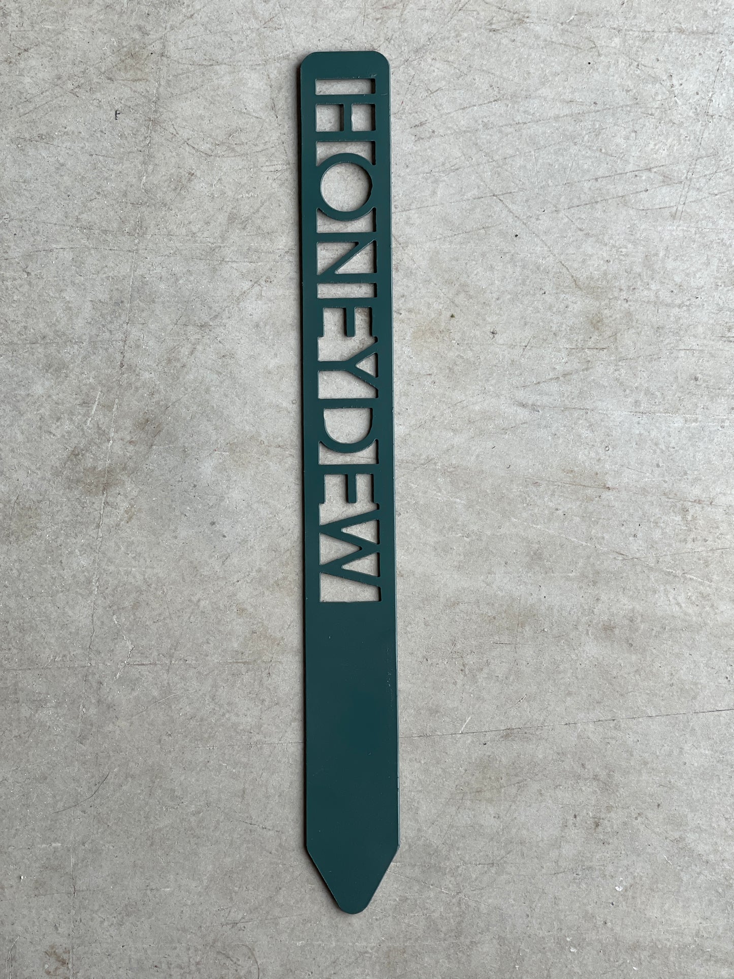 Metal Garden Stakes - Painted Hunter Green