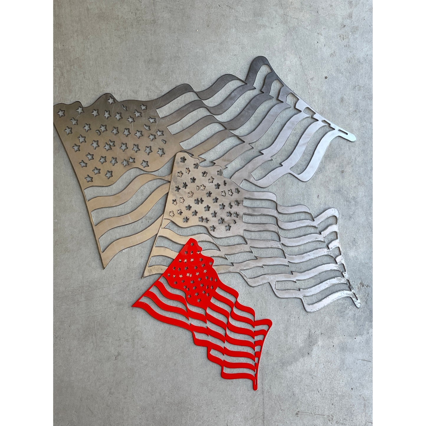 Waving Metal American Flag Wall Art – Home or Outdoor Decor 16"x25"