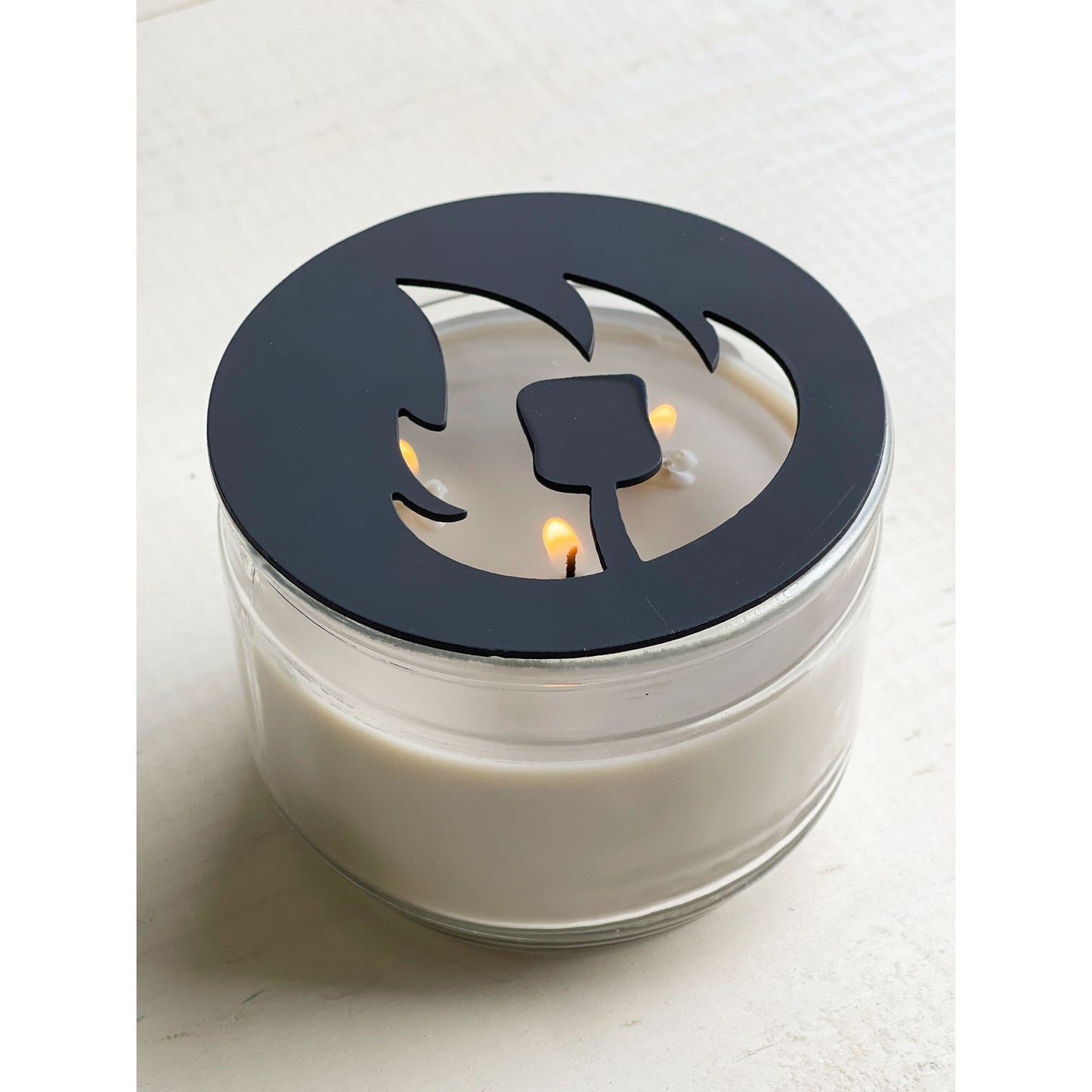 Campfire Metal Candle Topper – Decorative S'mores Lid for Jar Candles | Fun Campfire-Inspired Candle Accessory