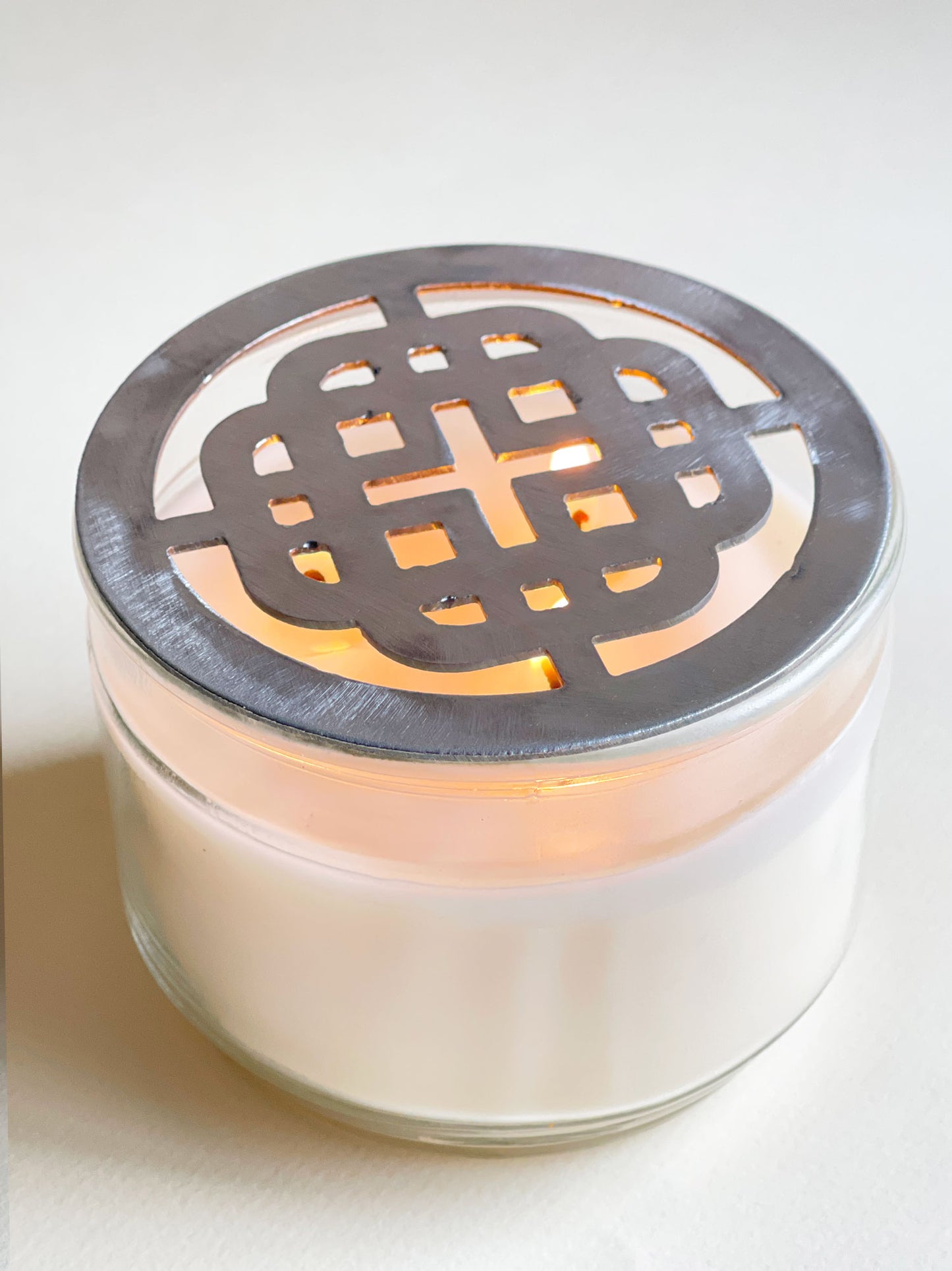Metal Candle Topper - Celtic Knot - 4"