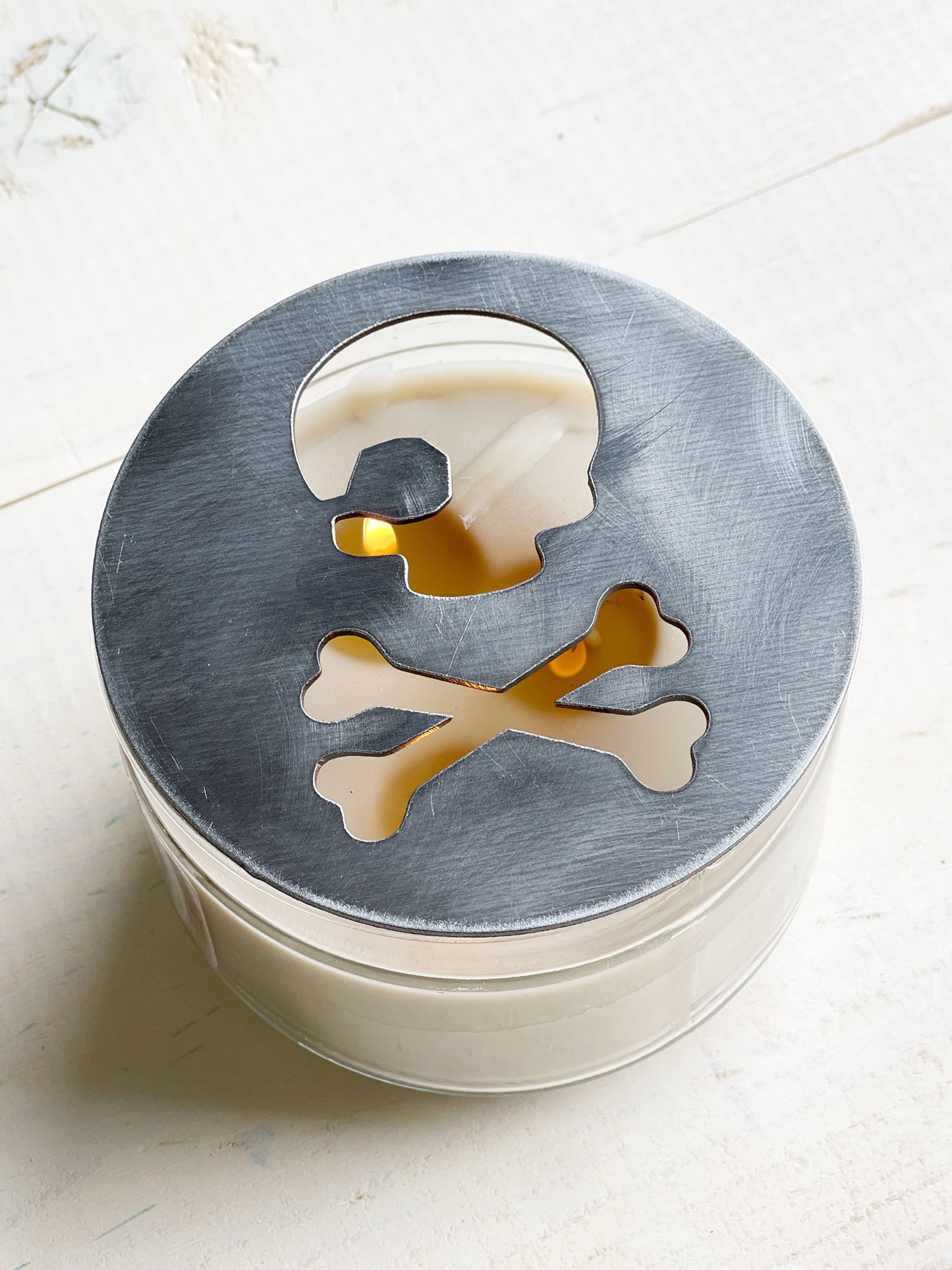 Skully Metal Candle Topper - 4"