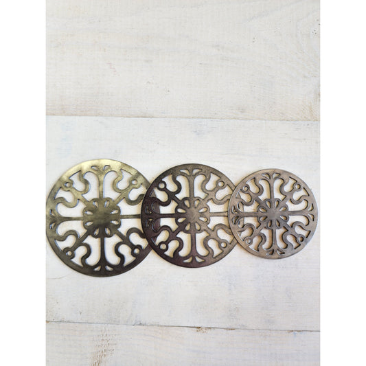 Victorian Scroll Metal Candle Topper – Elegant Jar Candle Lid, Vintage Decorative Candle Accessory