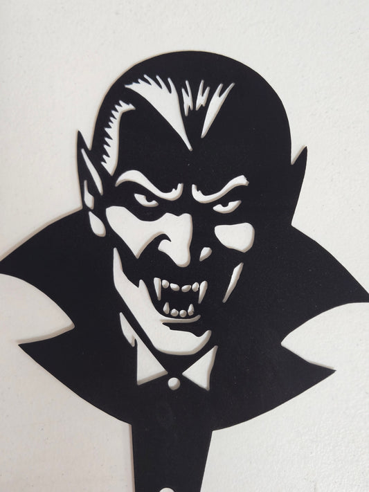 Dracula Metal Plant Stake – 6" Vampire Garden Decor for Halloween or Gothic Plant Lovers