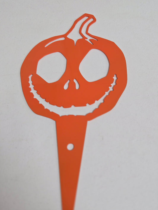 Skelly Pumpkin Metal Plant Stake – Halloween Garden & Planter Decor