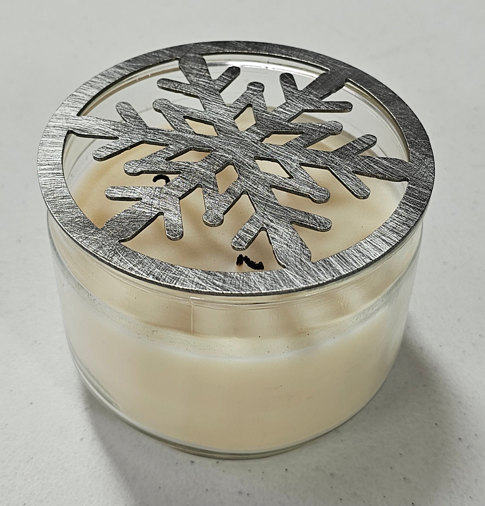 Winter snowflake jar candle accessory