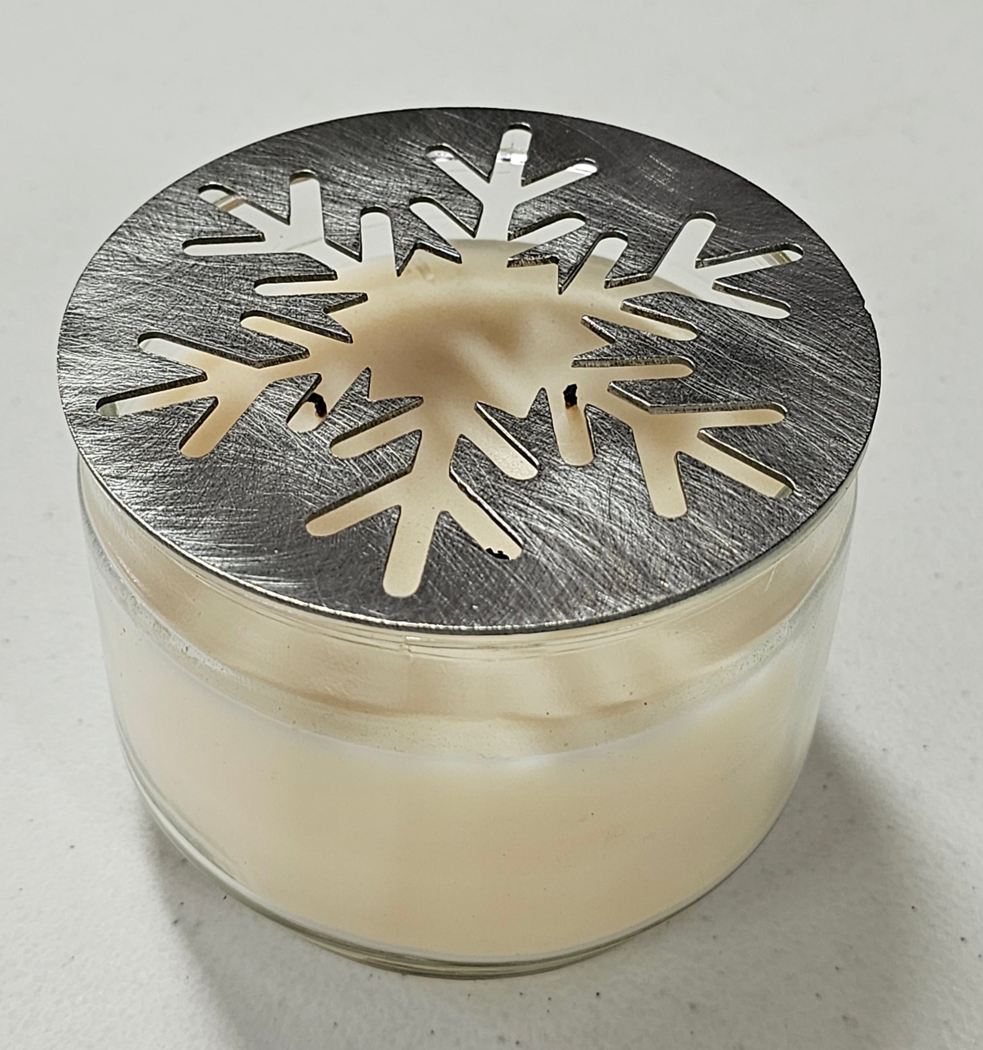 Christmas snowflake candle flame guard