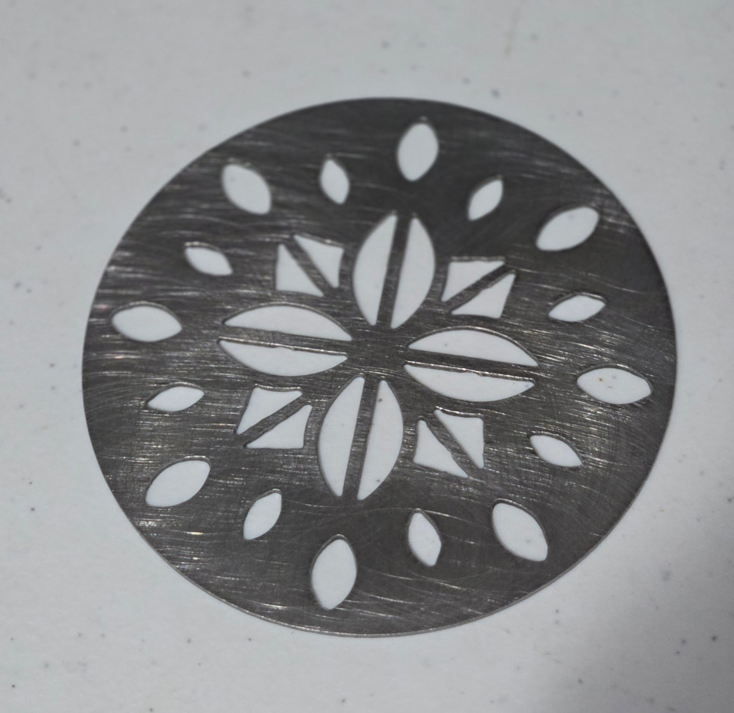 Luna Bloom Candle Topper – Floral Metal Candle Lid for Jar Candles
