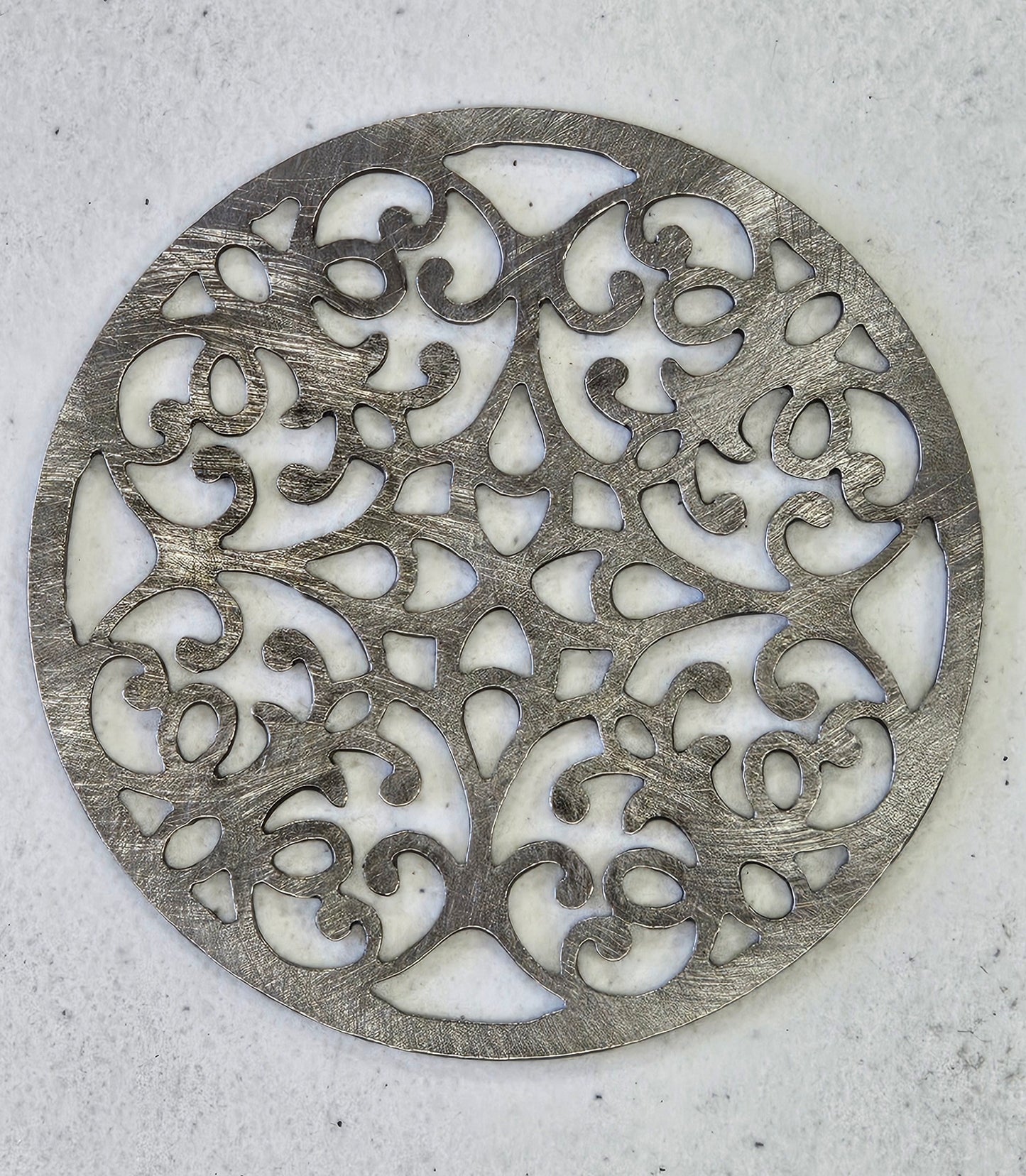 Baroque Bloom Candle Topper – Elegant Floral Candle Accessory