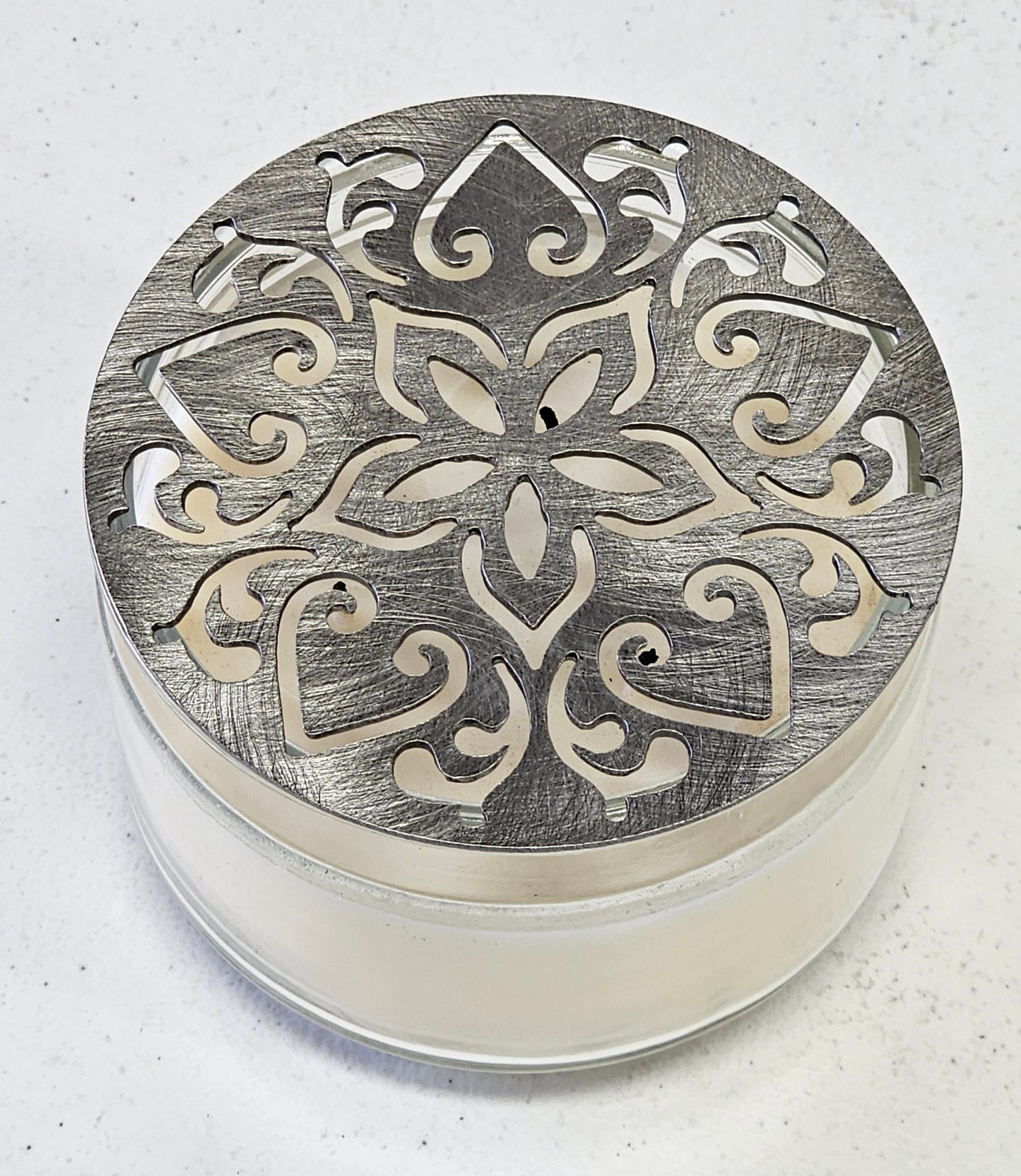 Decorative floral metal candle topper
