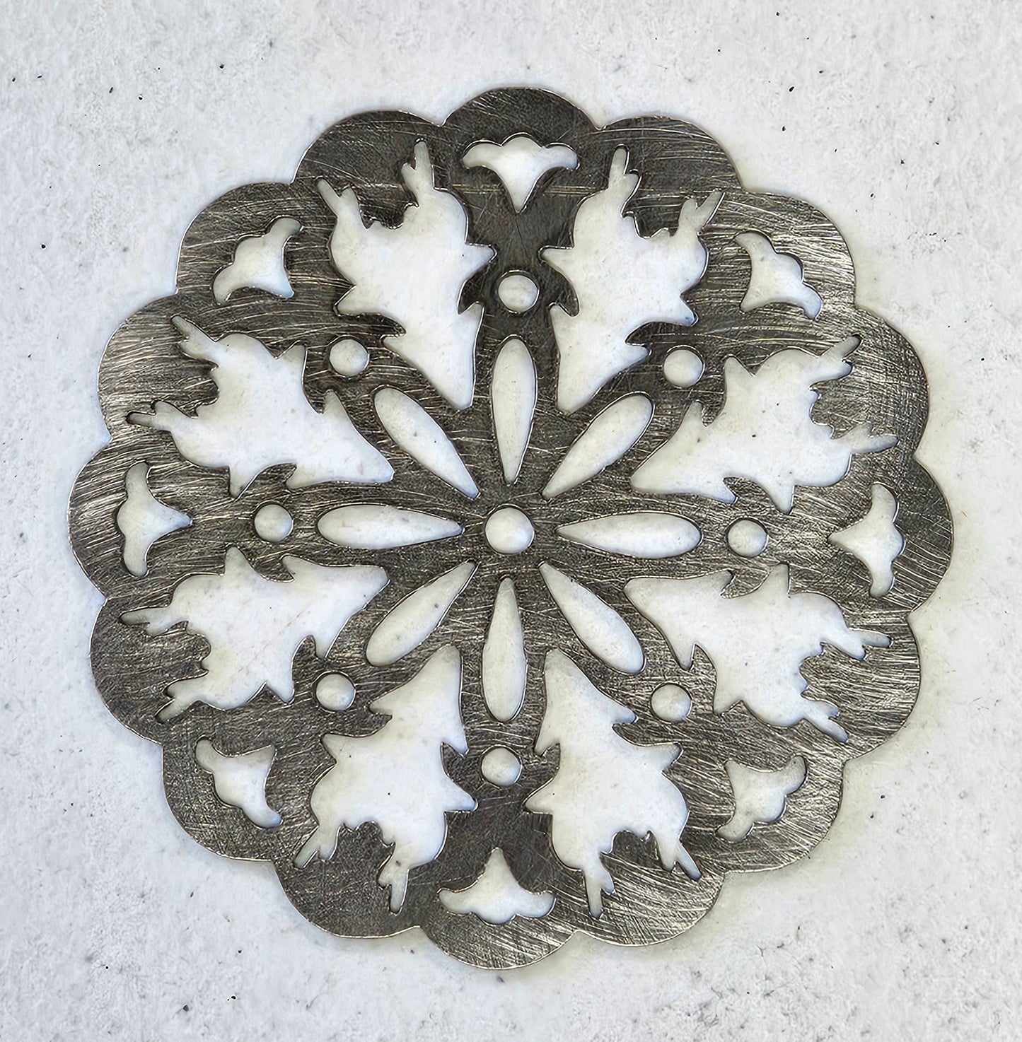 Ironcrest Candle Topper – Metal Candle Accessory for Jar Candles