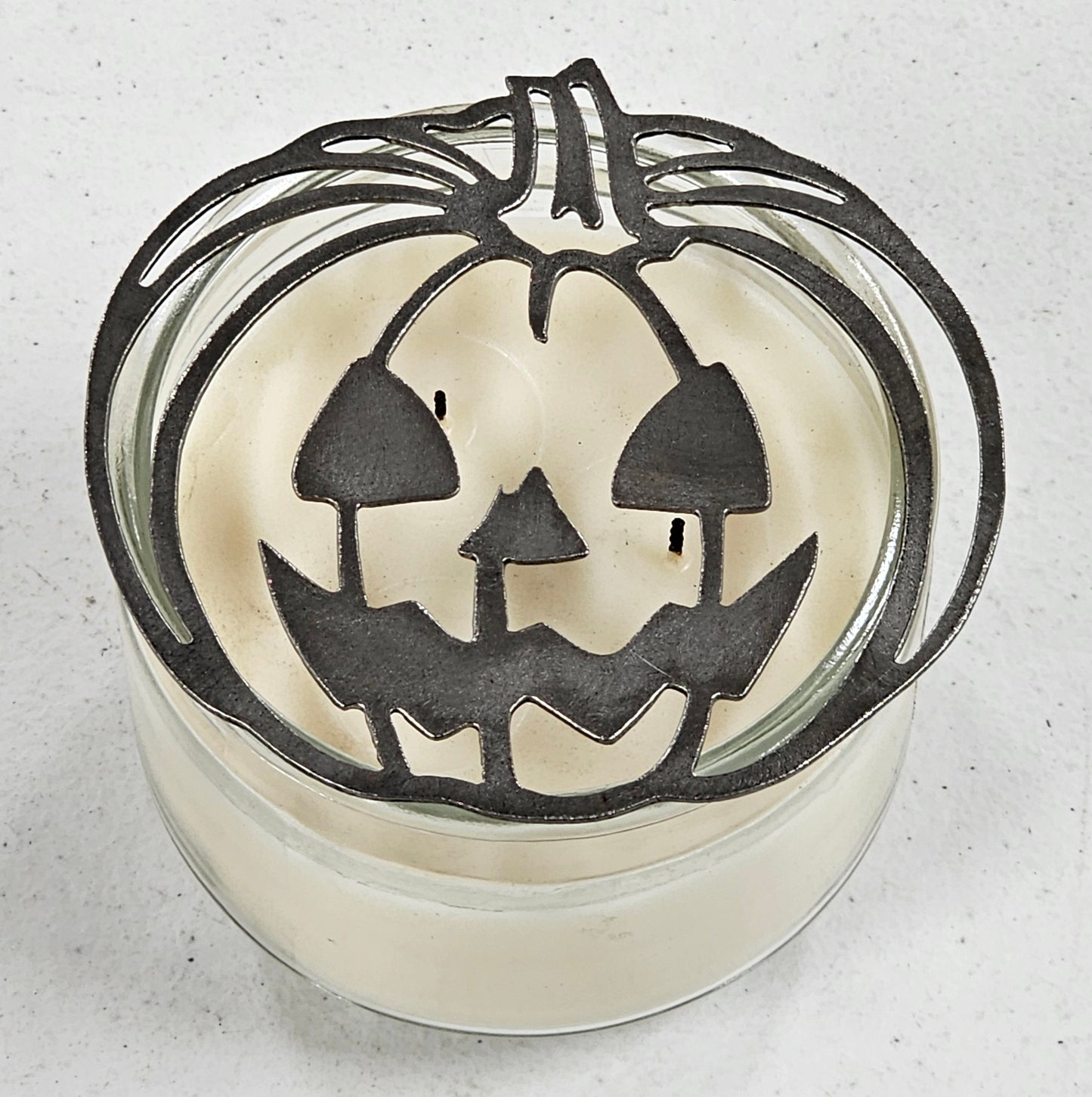 Jack O’ Lantern Candle Topper – Halloween Pumpkin Metal Jar Candle Lid to Prevent Tunneling & Promote Even Burn