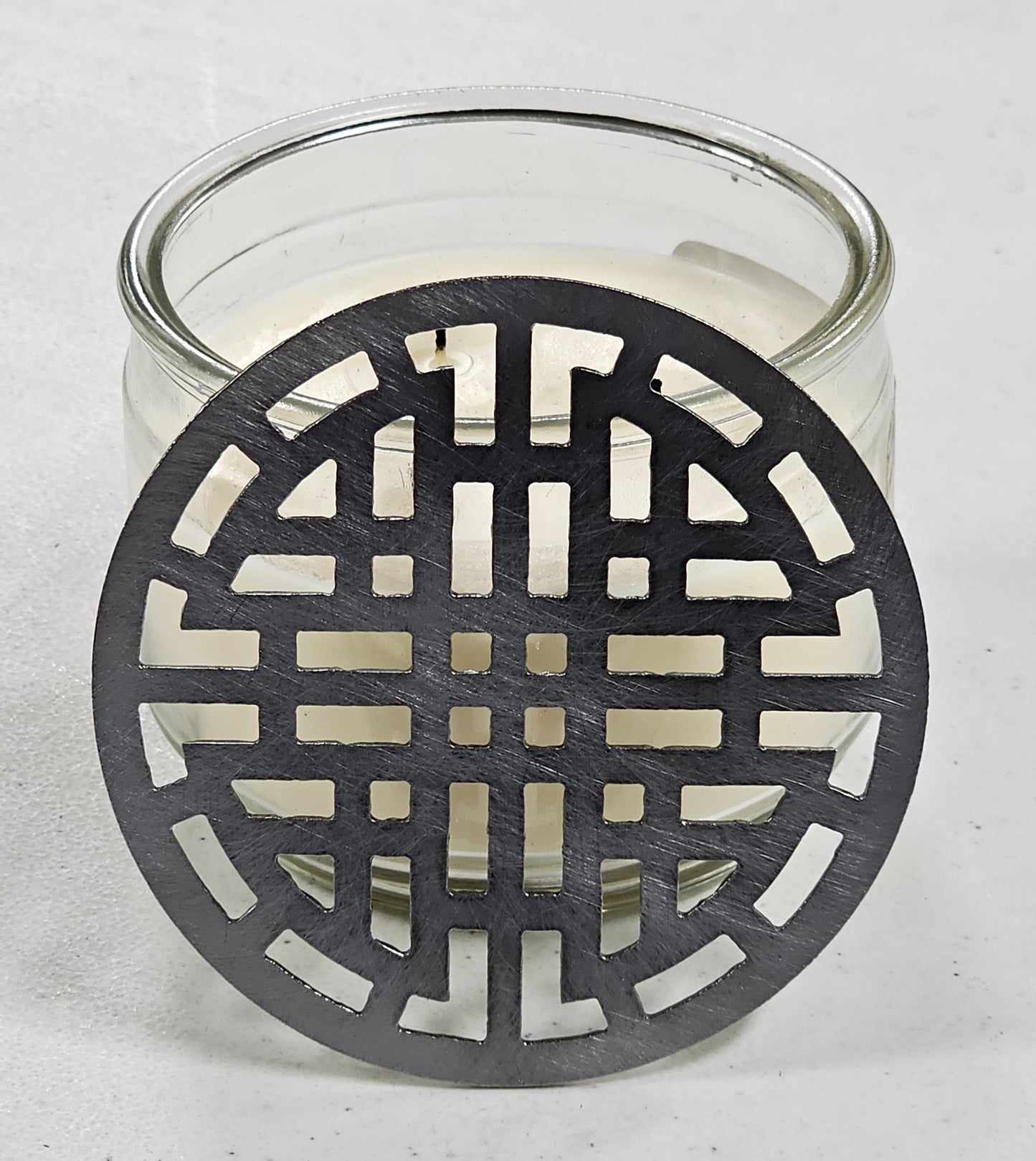 Metal Lace Candle Topper – Elegant Decorative Lid for Jar Candles